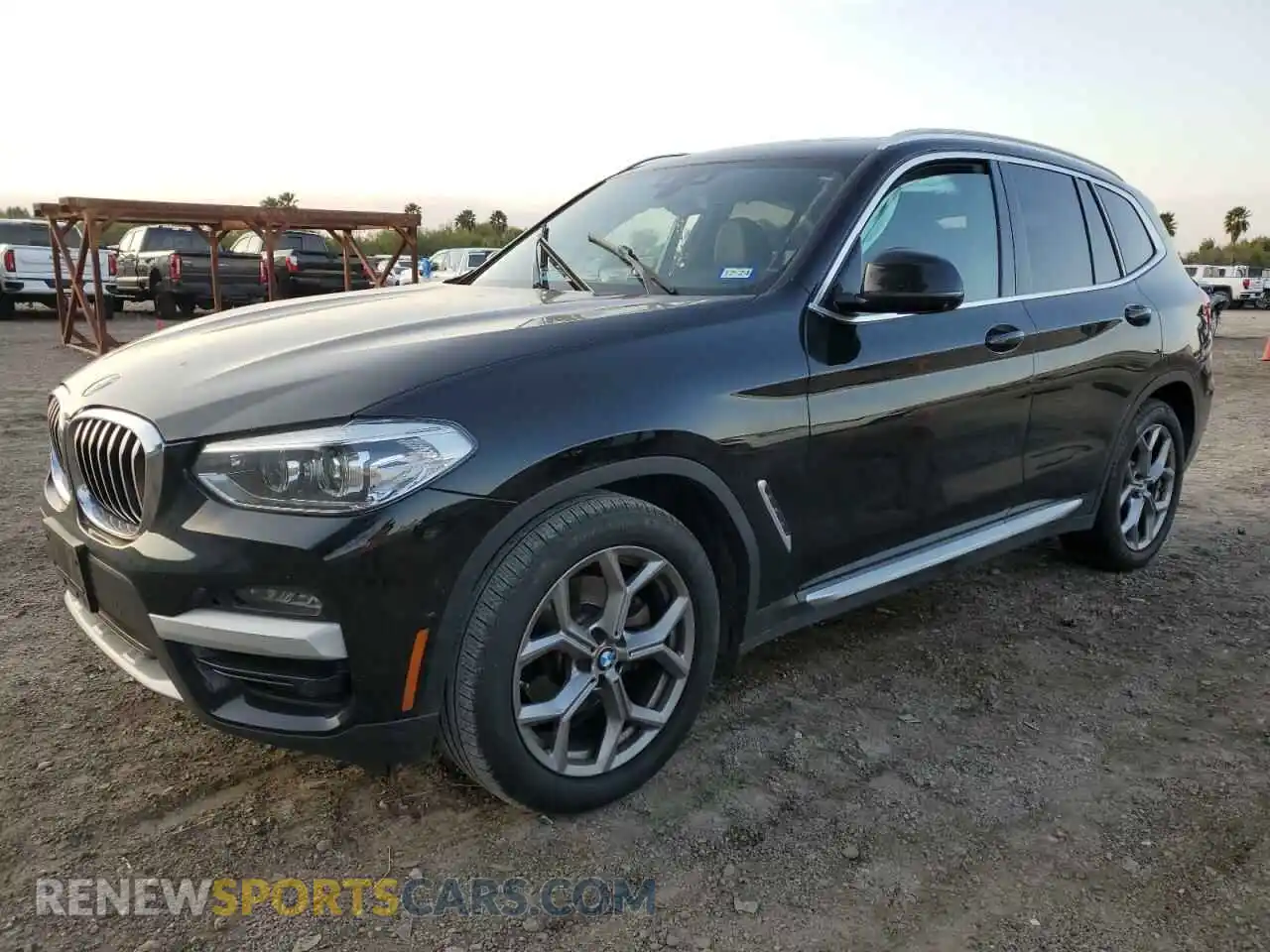 1 Photograph of a damaged car 5UXTY3C05M9F38179 BMW X3 2021