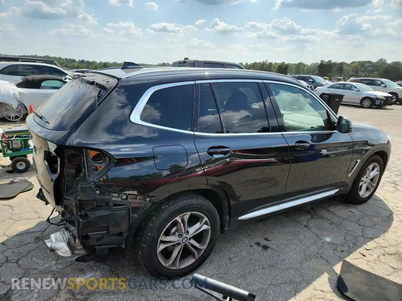 3 Photograph of a damaged car 5UXTY3C05M9G49511 BMW X3 2021
