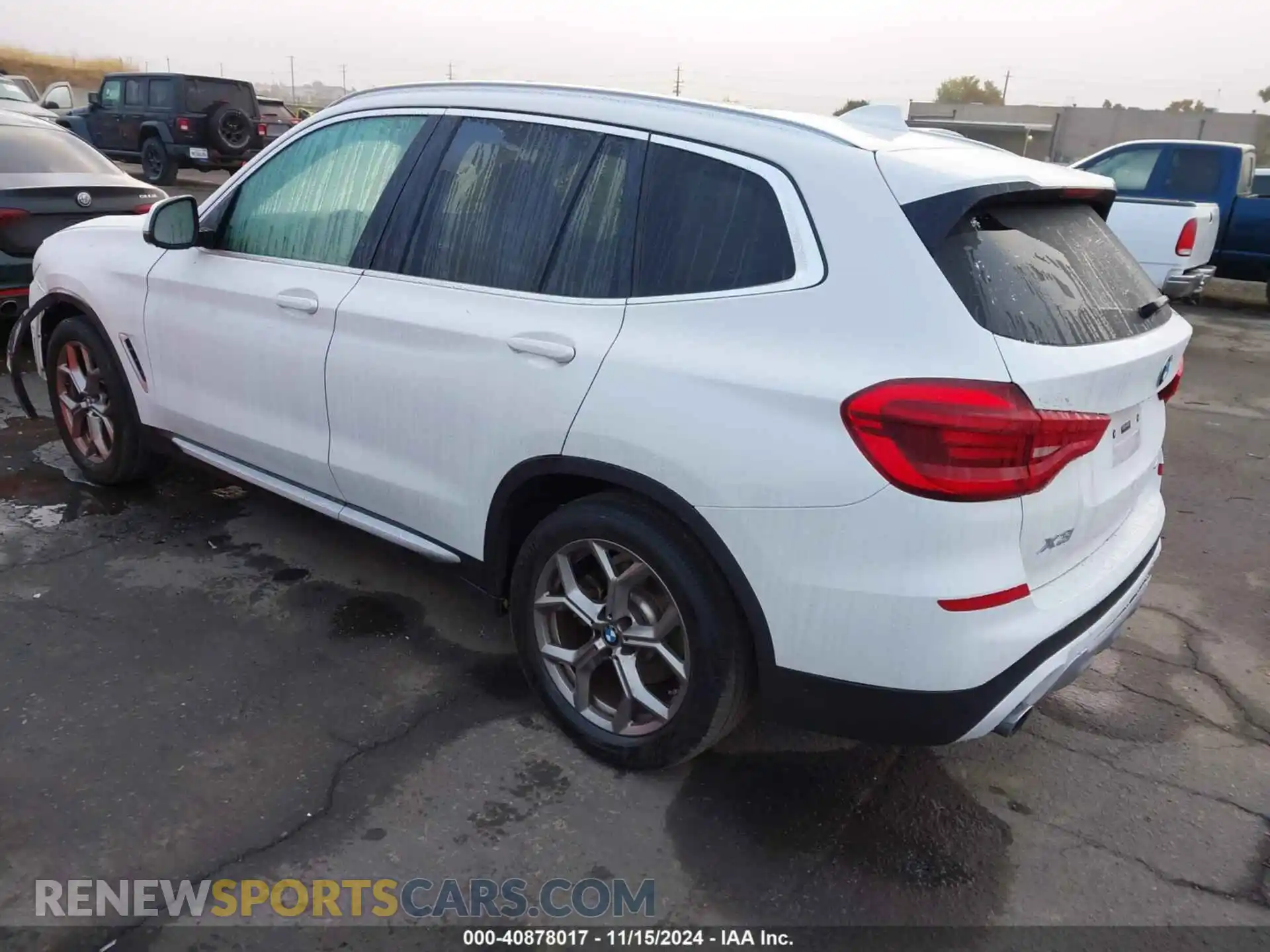 3 Photograph of a damaged car 5UXTY3C05M9H24837 BMW X3 2021