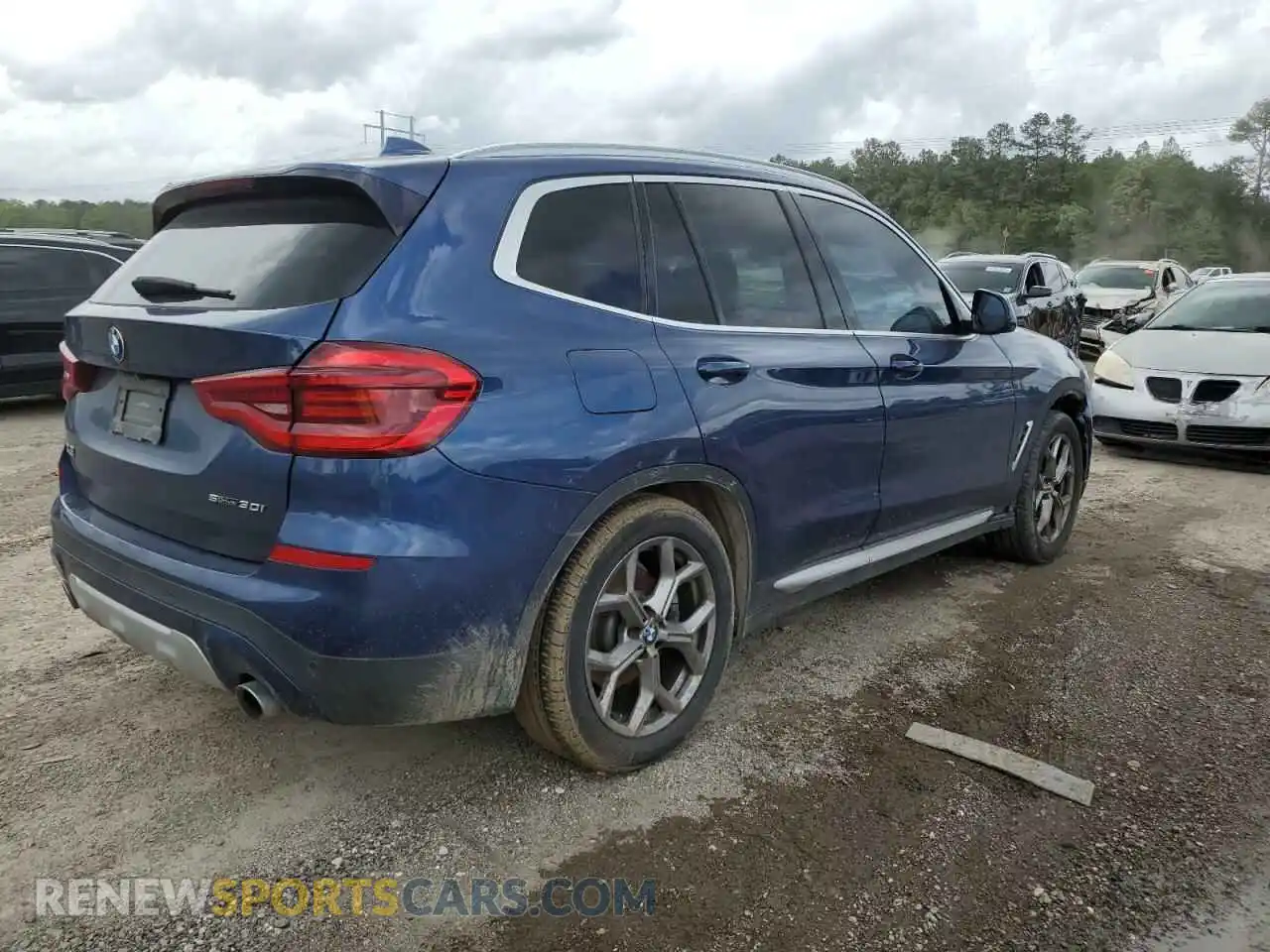 3 Photograph of a damaged car 5UXTY3C06M9E72676 BMW X3 2021