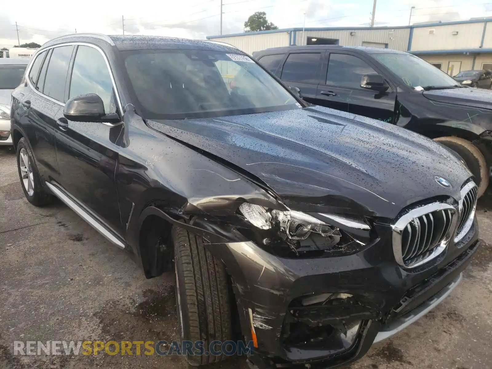1 Photograph of a damaged car 5UXTY3C06M9H75814 BMW X3 2021