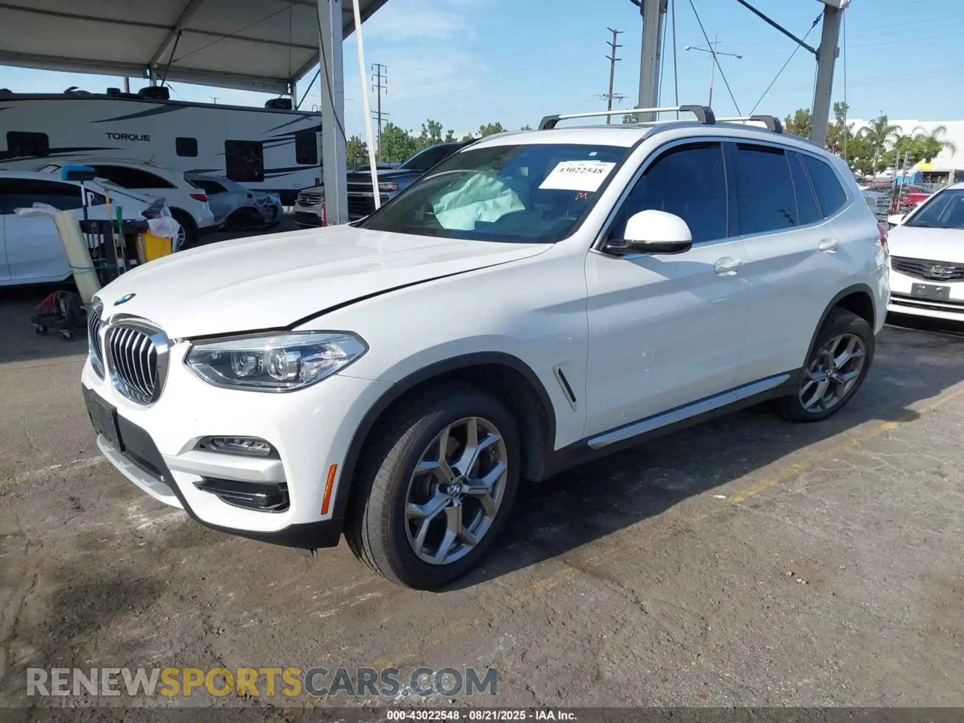 2 Photograph of a damaged car 5UXTY3C07M9F05393 BMW X3 2021