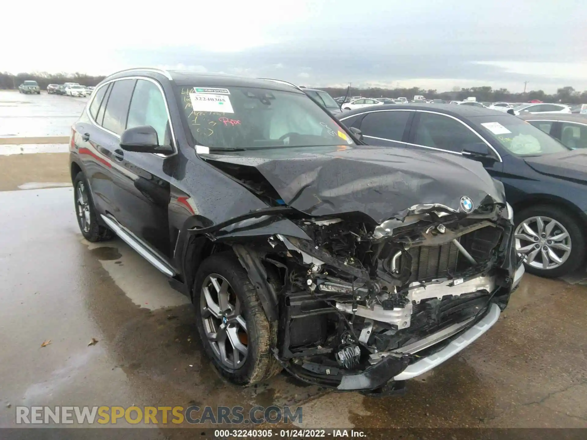1 Photograph of a damaged car 5UXTY3C07M9F68574 BMW X3 2021