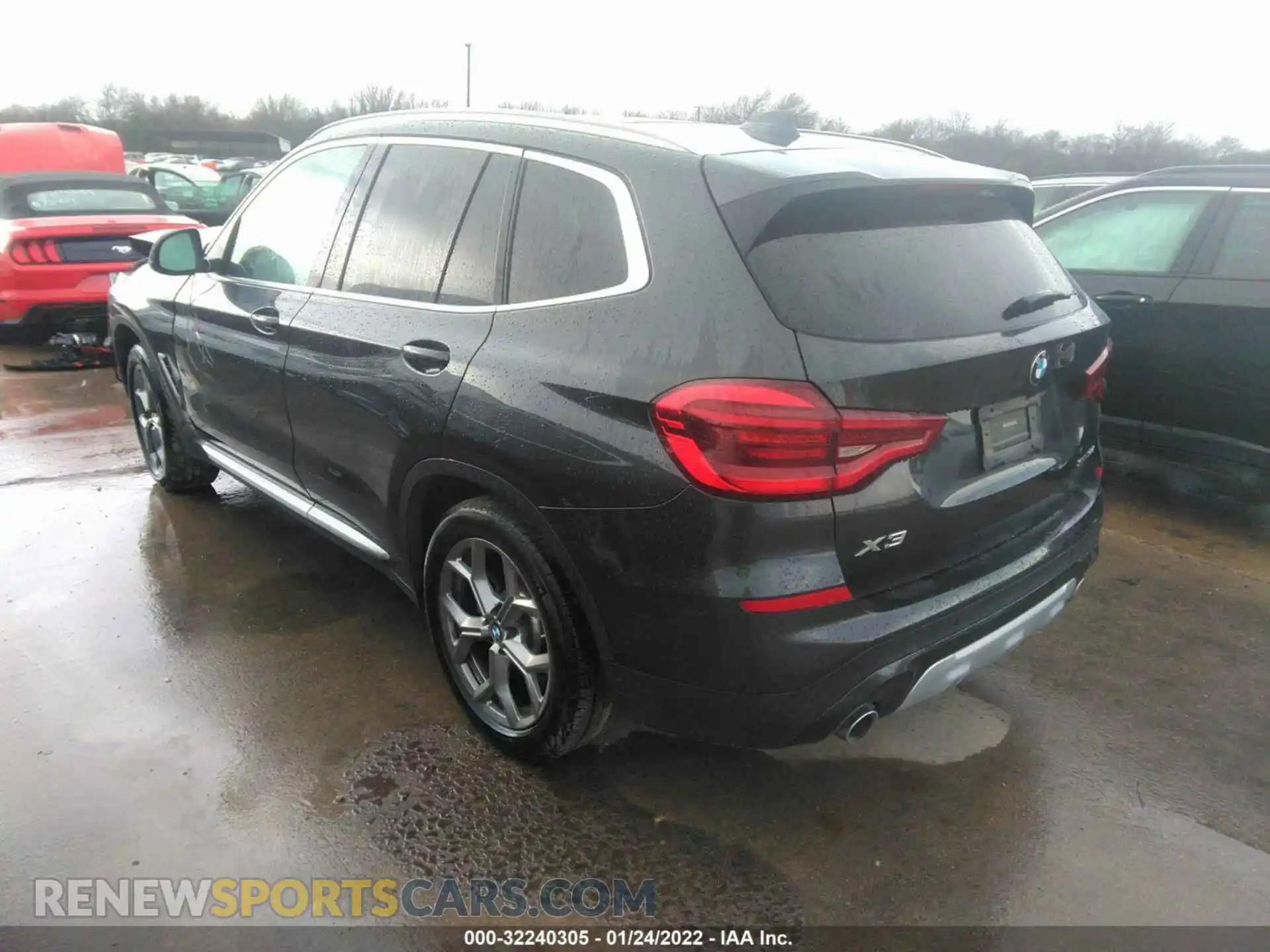 3 Photograph of a damaged car 5UXTY3C07M9F68574 BMW X3 2021