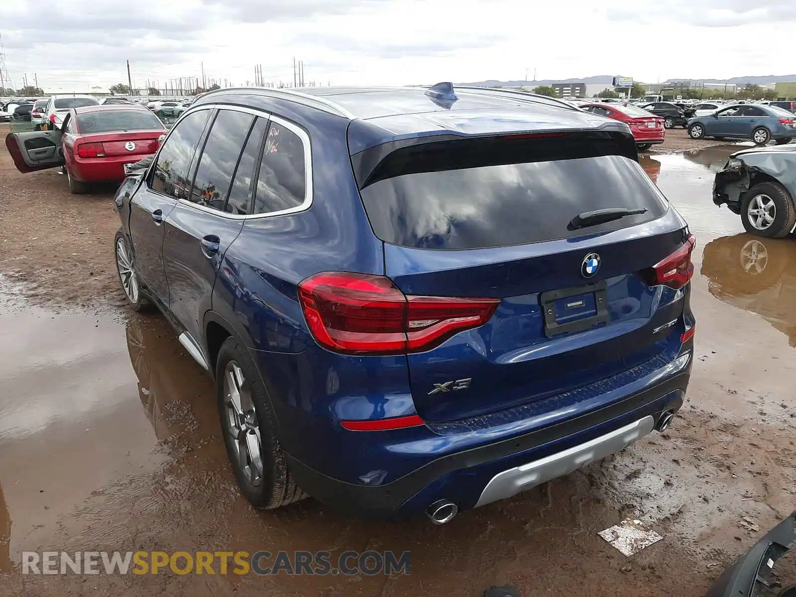 3 Photograph of a damaged car 5UXTY3C08M9E90421 BMW X3 2021
