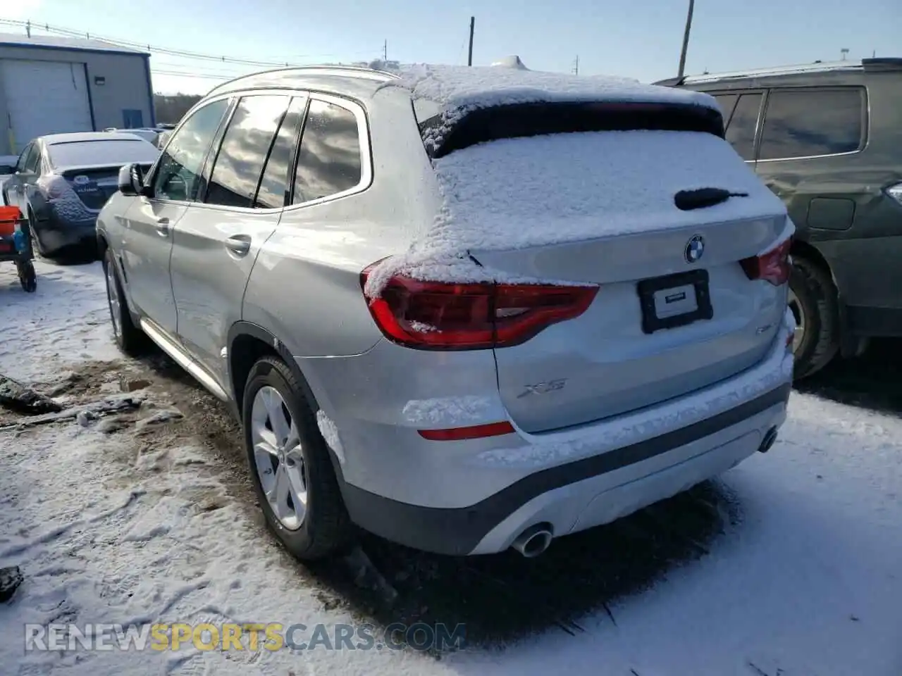 3 Photograph of a damaged car 5UXTY3C08M9H50574 BMW X3 2021