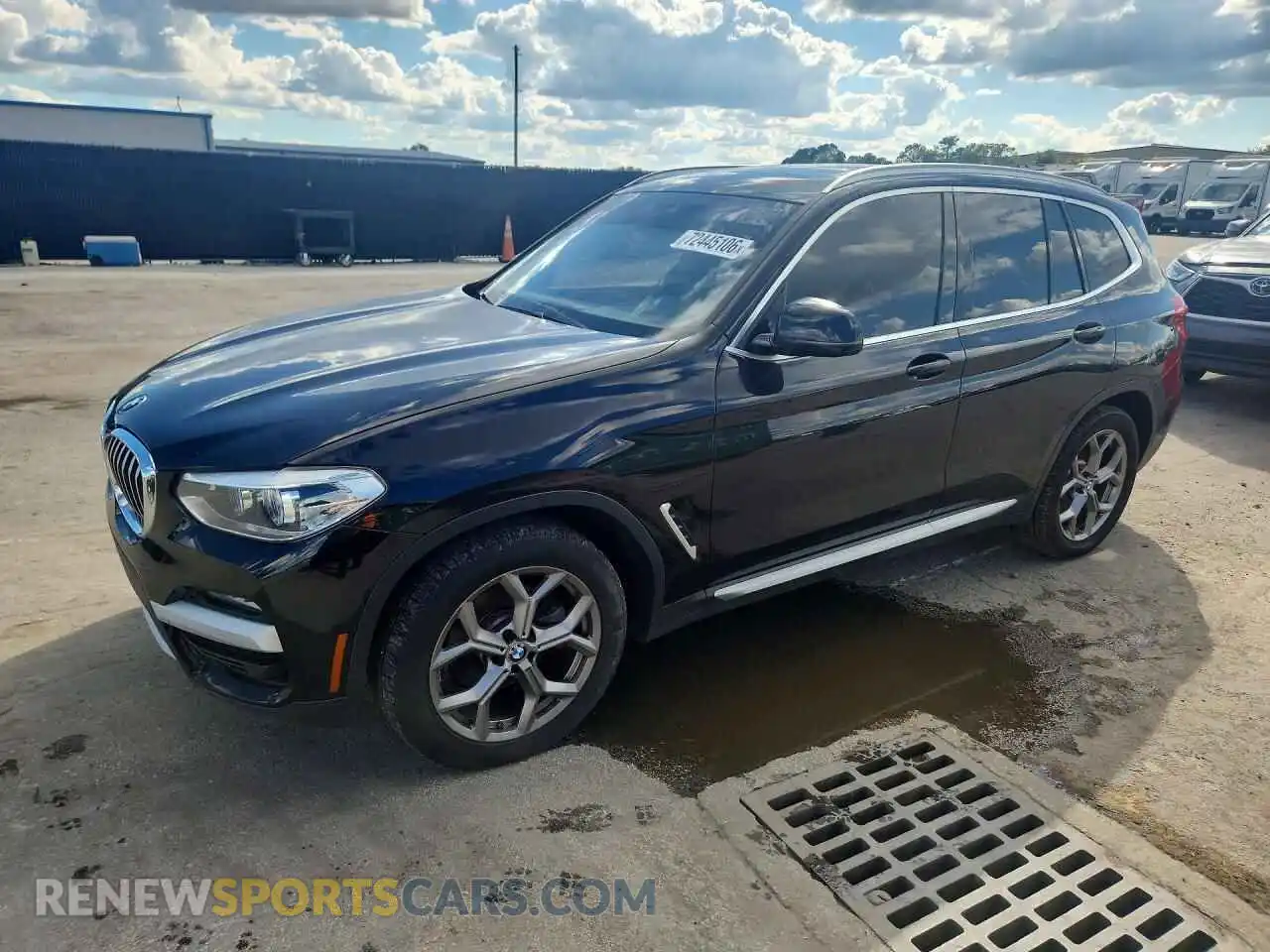 1 Photograph of a damaged car 5UXTY3C09M9E41955 BMW X3 2021