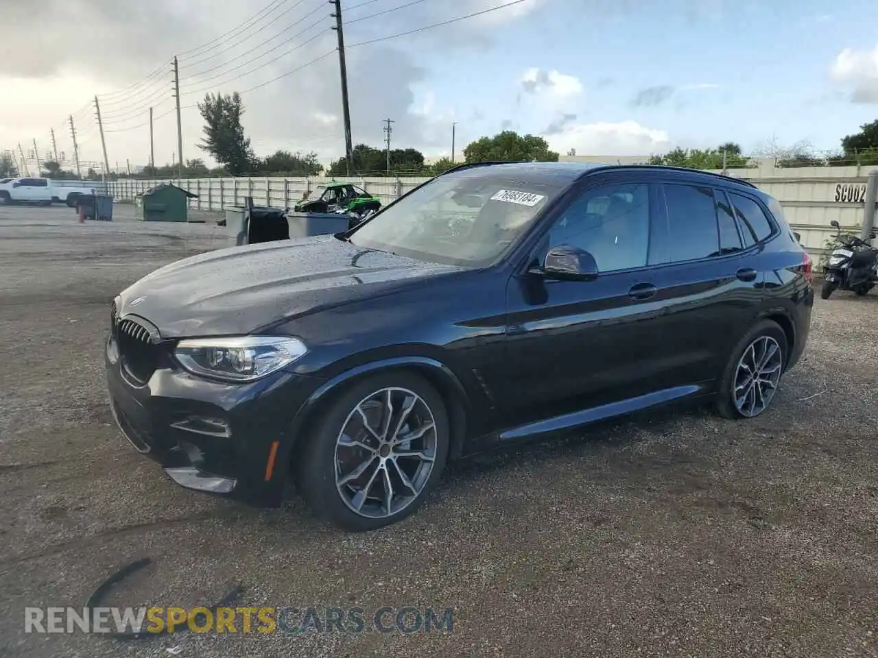 1 Фотография поврежденного автомобиля 5UXTY3C09M9G53870 BMW X3 2021