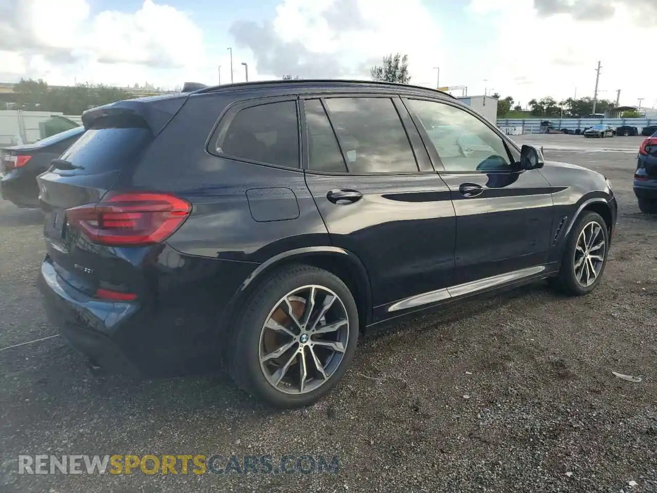3 Фотография поврежденного автомобиля 5UXTY3C09M9G53870 BMW X3 2021