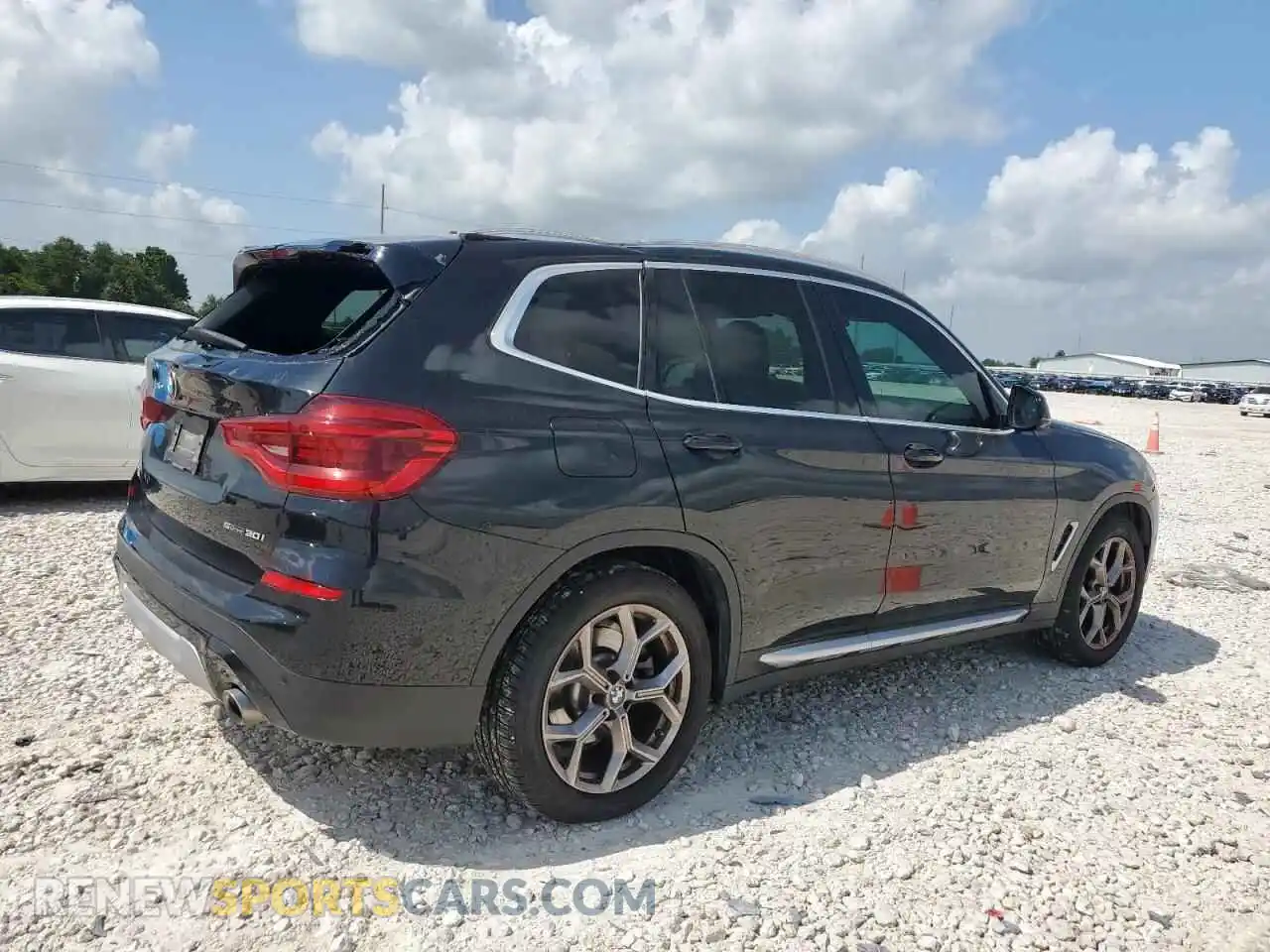 3 fotografías del automóvil dañado 5UXTY3C09M9G63430 BMW X3 2021