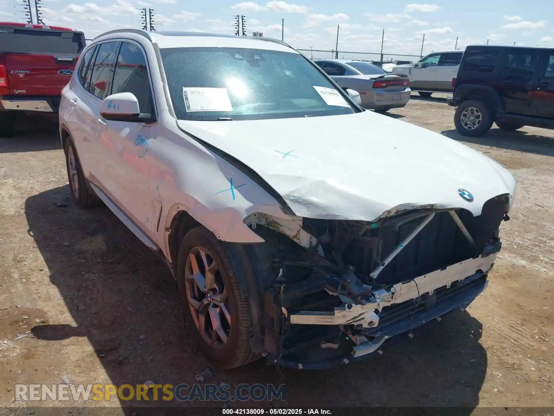 1 Photograph of a damaged car 5UXTY3C0XM9E41981 BMW X3 2021