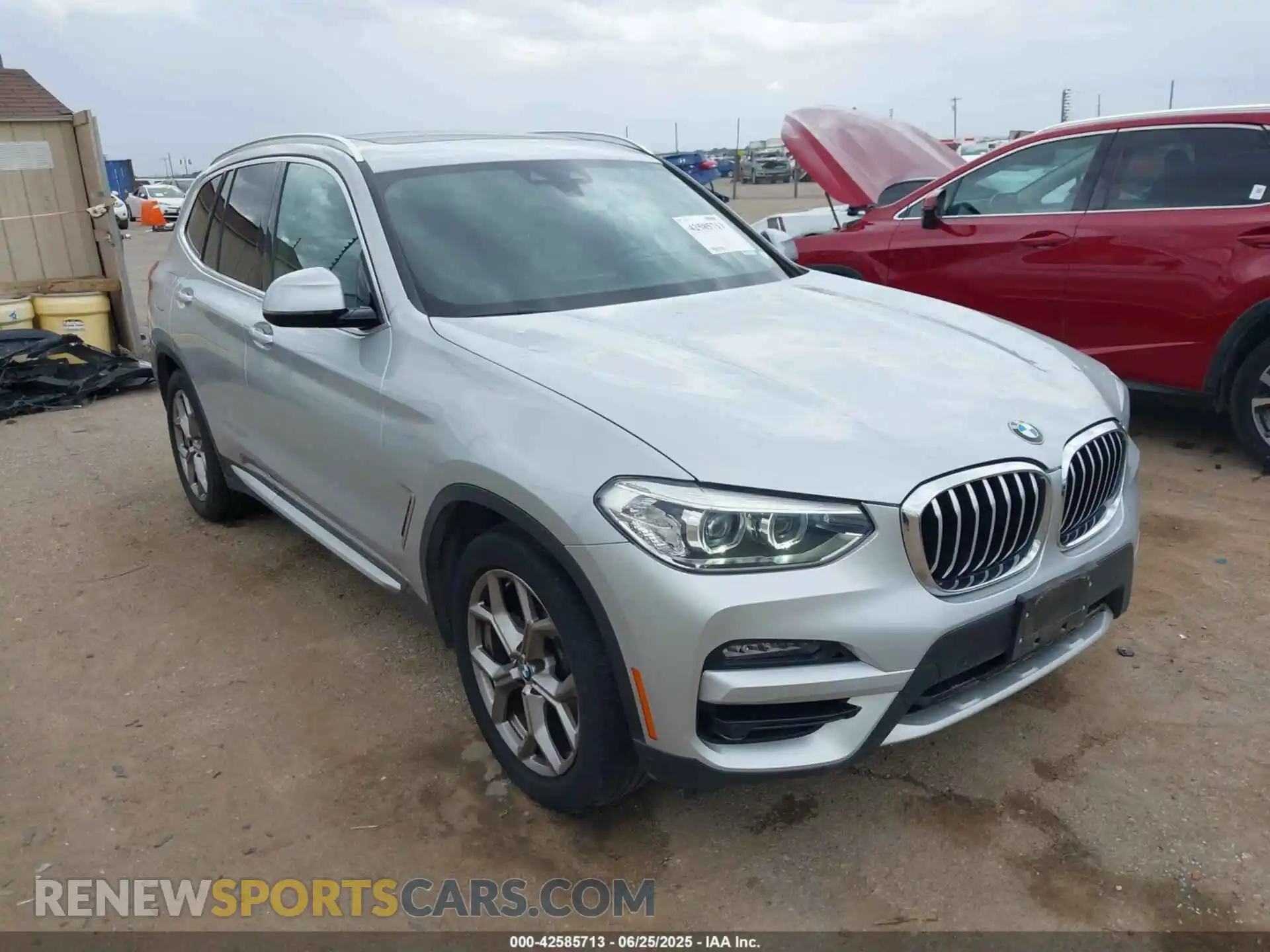 1 Photograph of a damaged car 5UXTY3C0XM9F59223 BMW X3 2021
