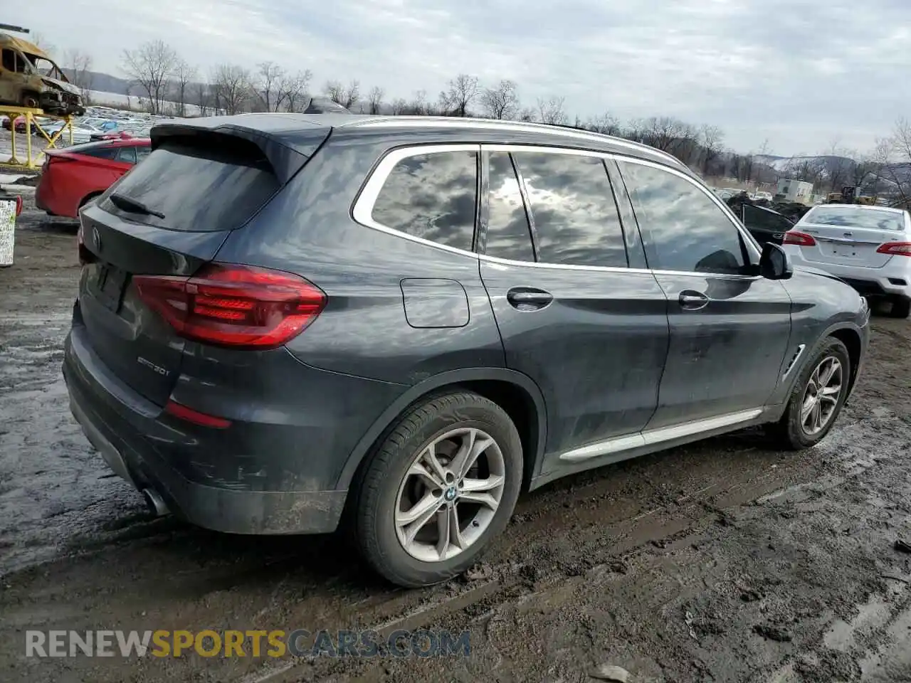 3 Photograph of a damaged car 5UXTY3C0XM9H20802 BMW X3 2021