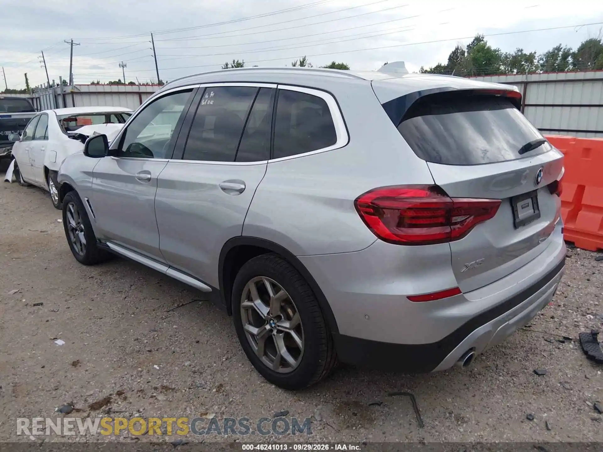 3 Photograph of a damaged car 5UXTY3C0XM9H67909 BMW X3 2021