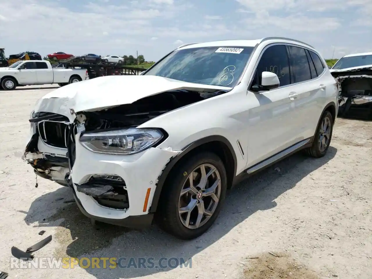 2 Photograph of a damaged car 5UXTY3C0XM9H83401 BMW X3 2021