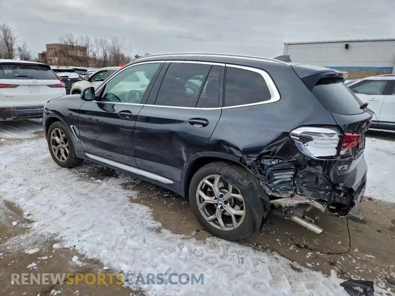 2 Photograph of a damaged car 5UXTY5C00M9E39393 BMW X3 2021