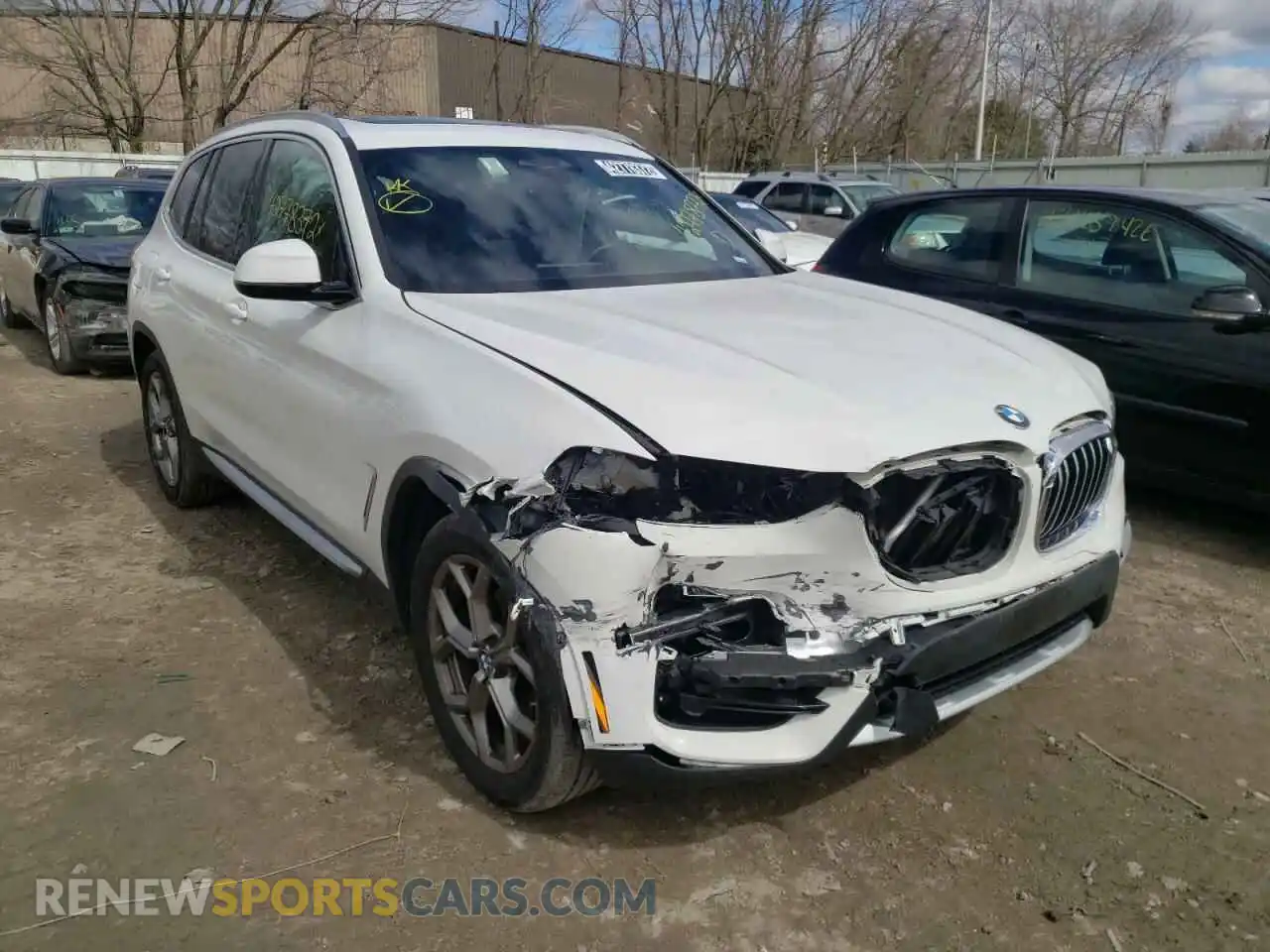1 Photograph of a damaged car 5UXTY5C00M9E81143 BMW X3 2021
