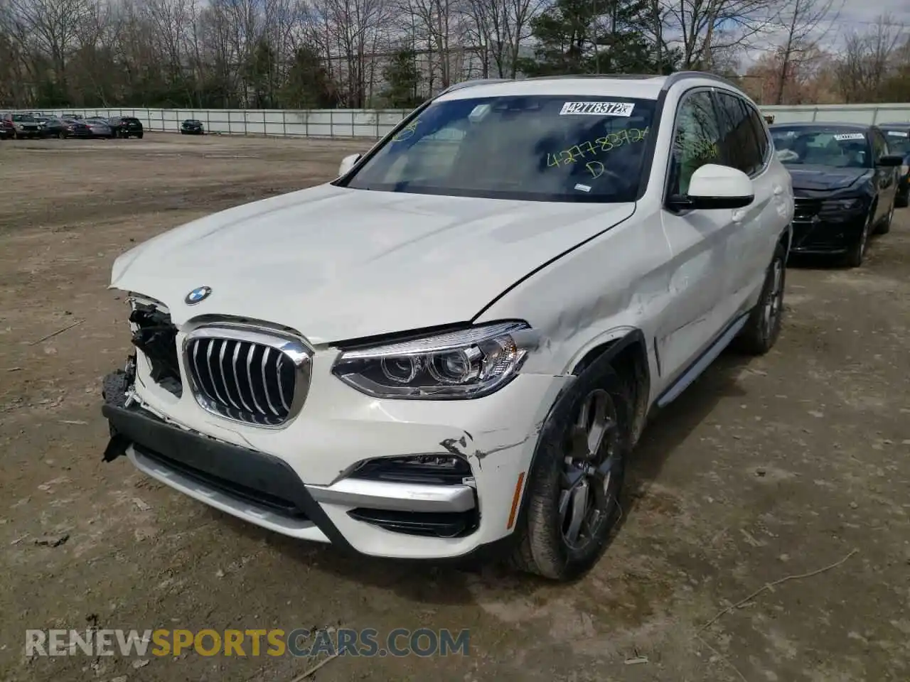 2 Photograph of a damaged car 5UXTY5C00M9E81143 BMW X3 2021