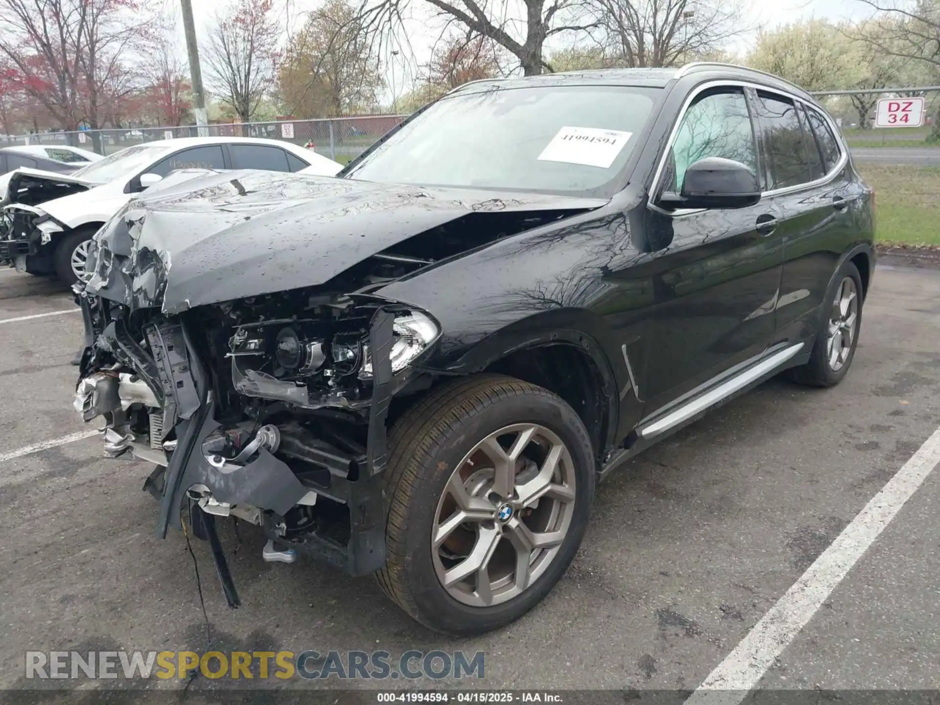 2 Photograph of a damaged car 5UXTY5C00M9F37677 BMW X3 2021