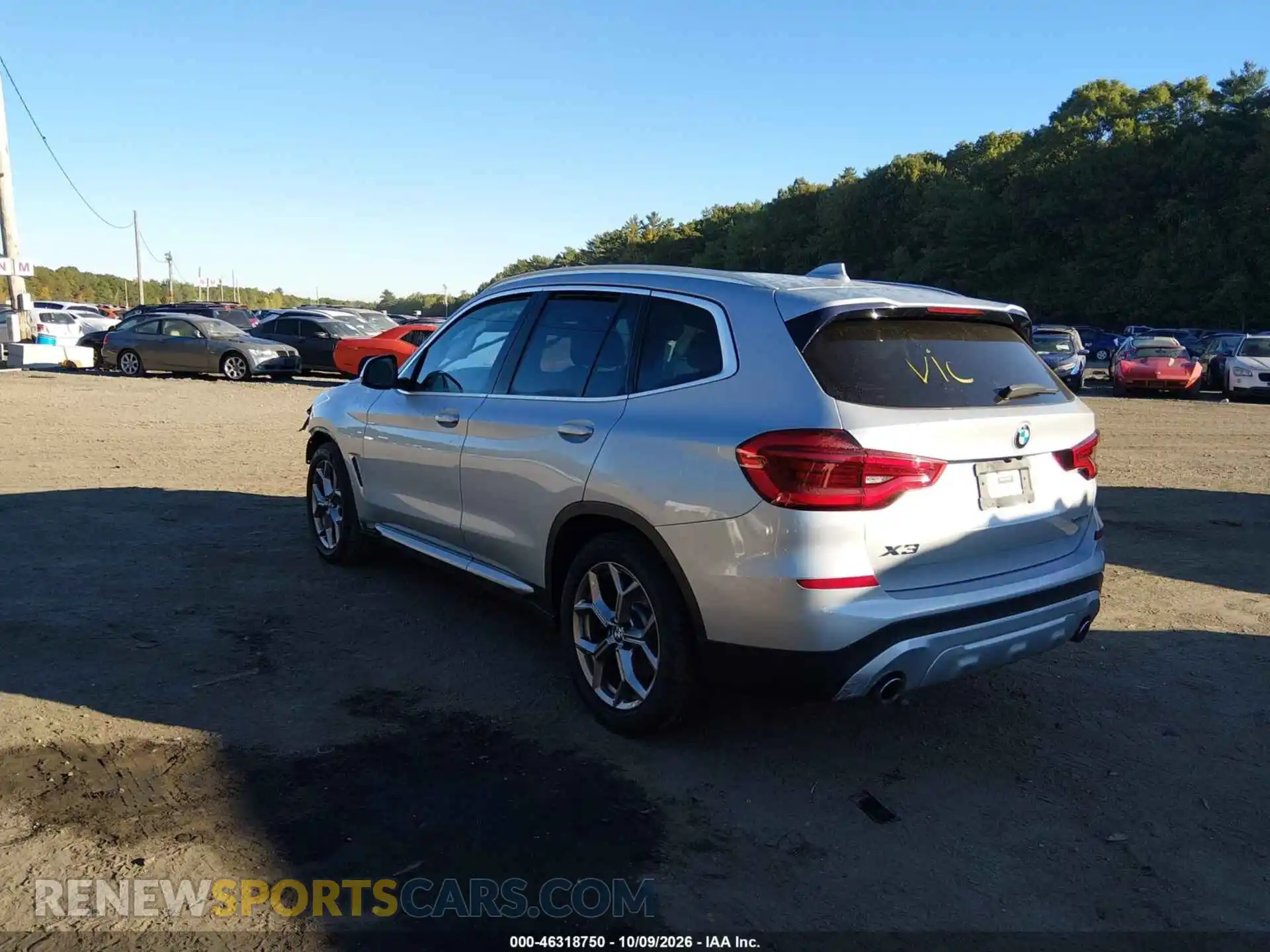 3 Photograph of a damaged car 5UXTY5C00M9H02949 BMW X3 2021