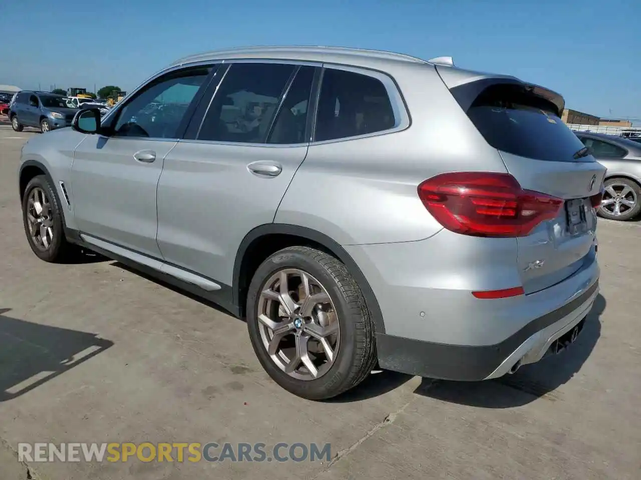 2 Photograph of a damaged car 5UXTY5C00M9H42769 BMW X3 2021