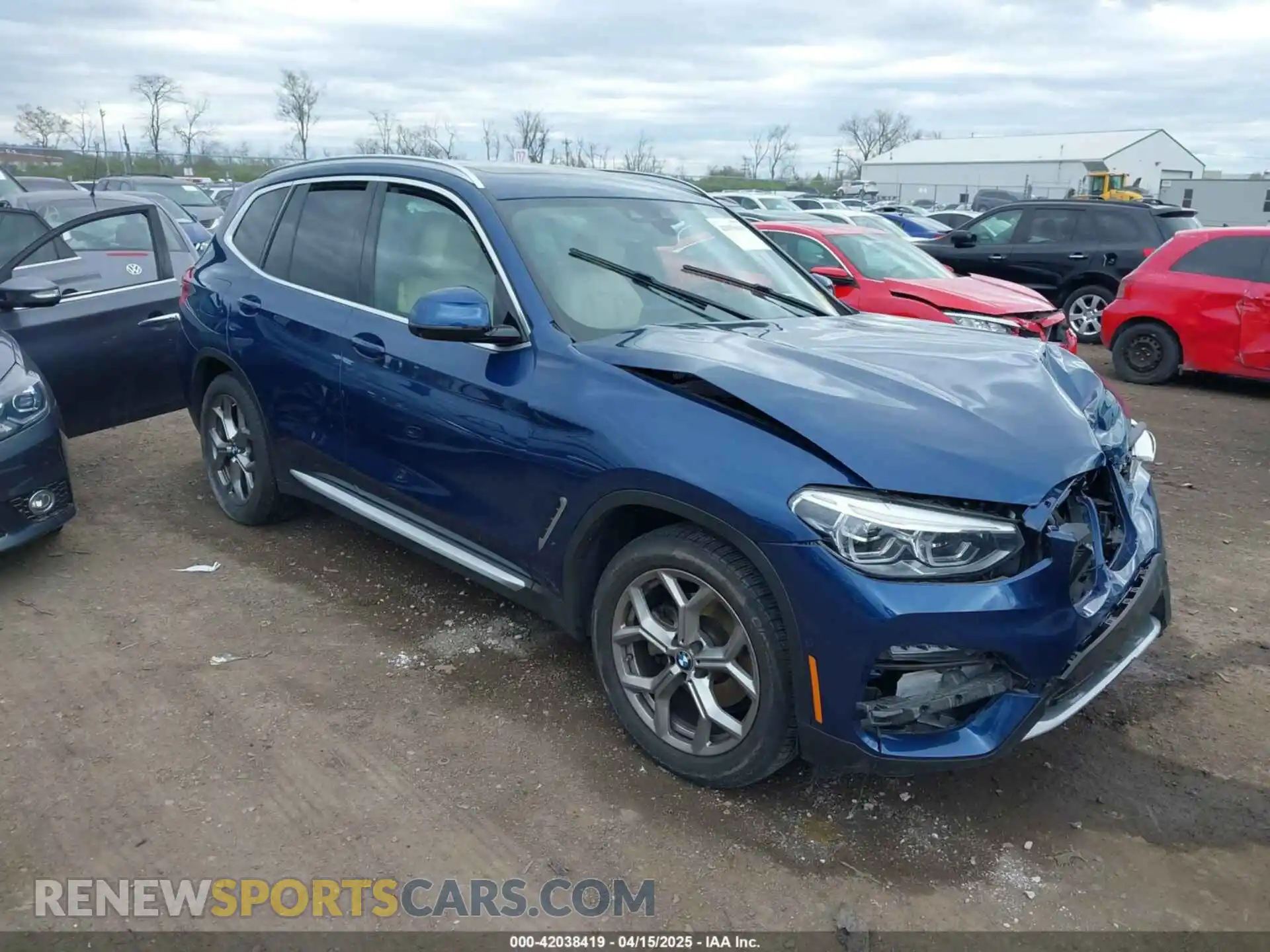 1 Фотография поврежденного автомобиля 5UXTY5C01M9E42951 BMW X3 2021