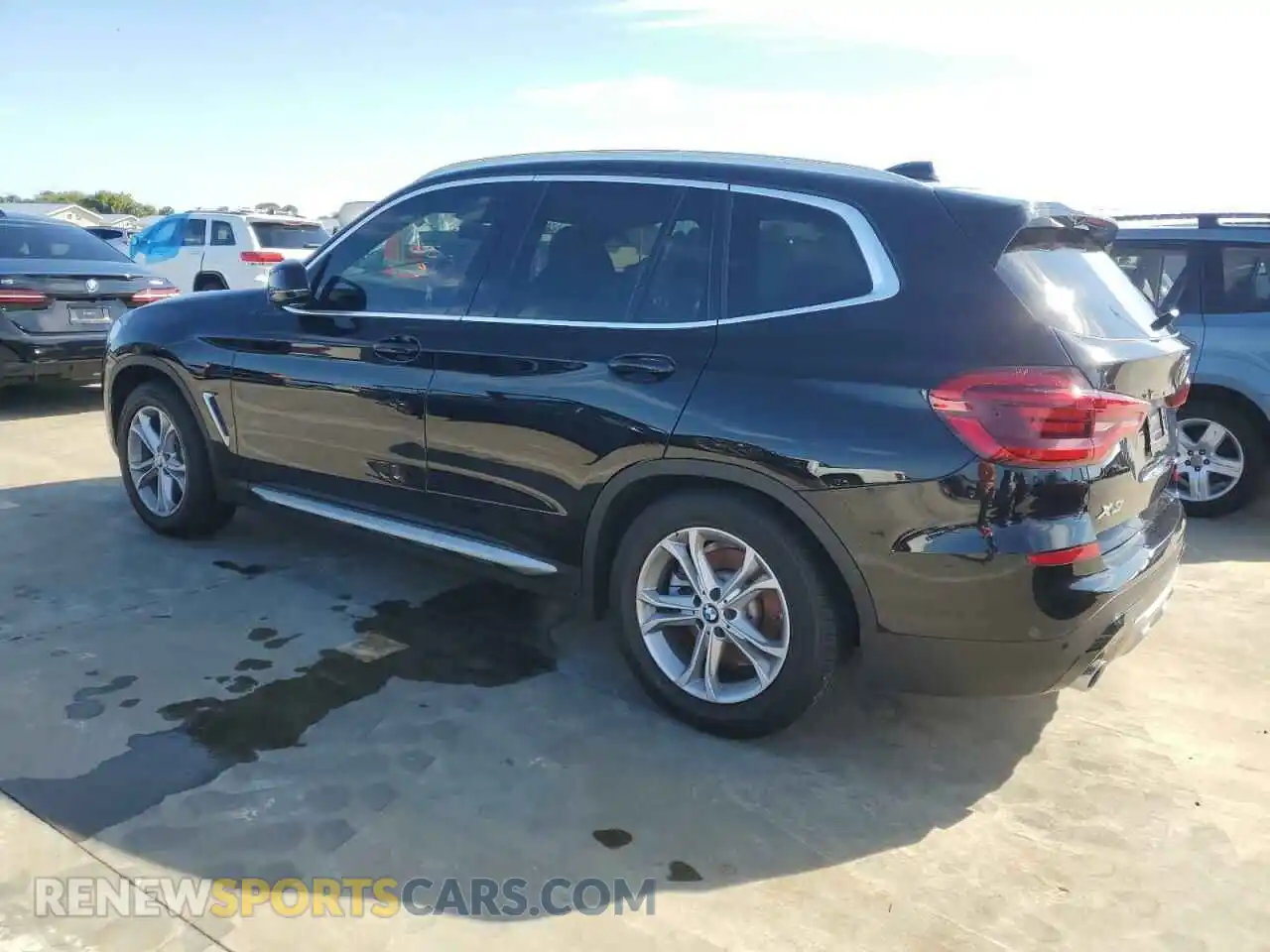 2 Photograph of a damaged car 5UXTY5C03M9E33247 BMW X3 2021