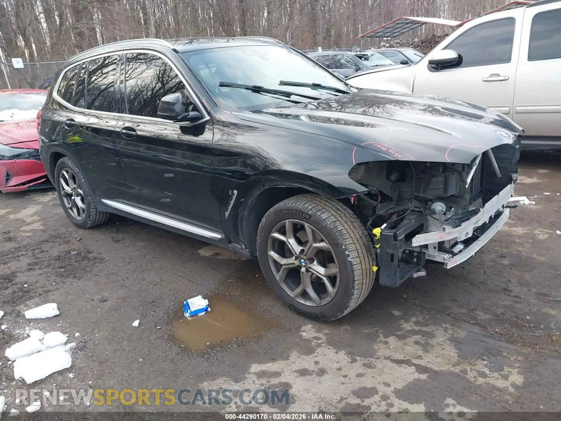 1 Photograph of a damaged car 5UXTY5C03M9E37525 BMW X3 2021