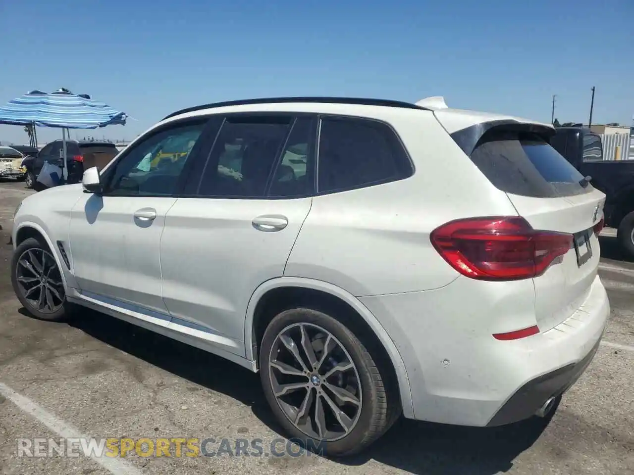 2 Photograph of a damaged car 5UXTY5C03M9E84599 BMW X3 2021