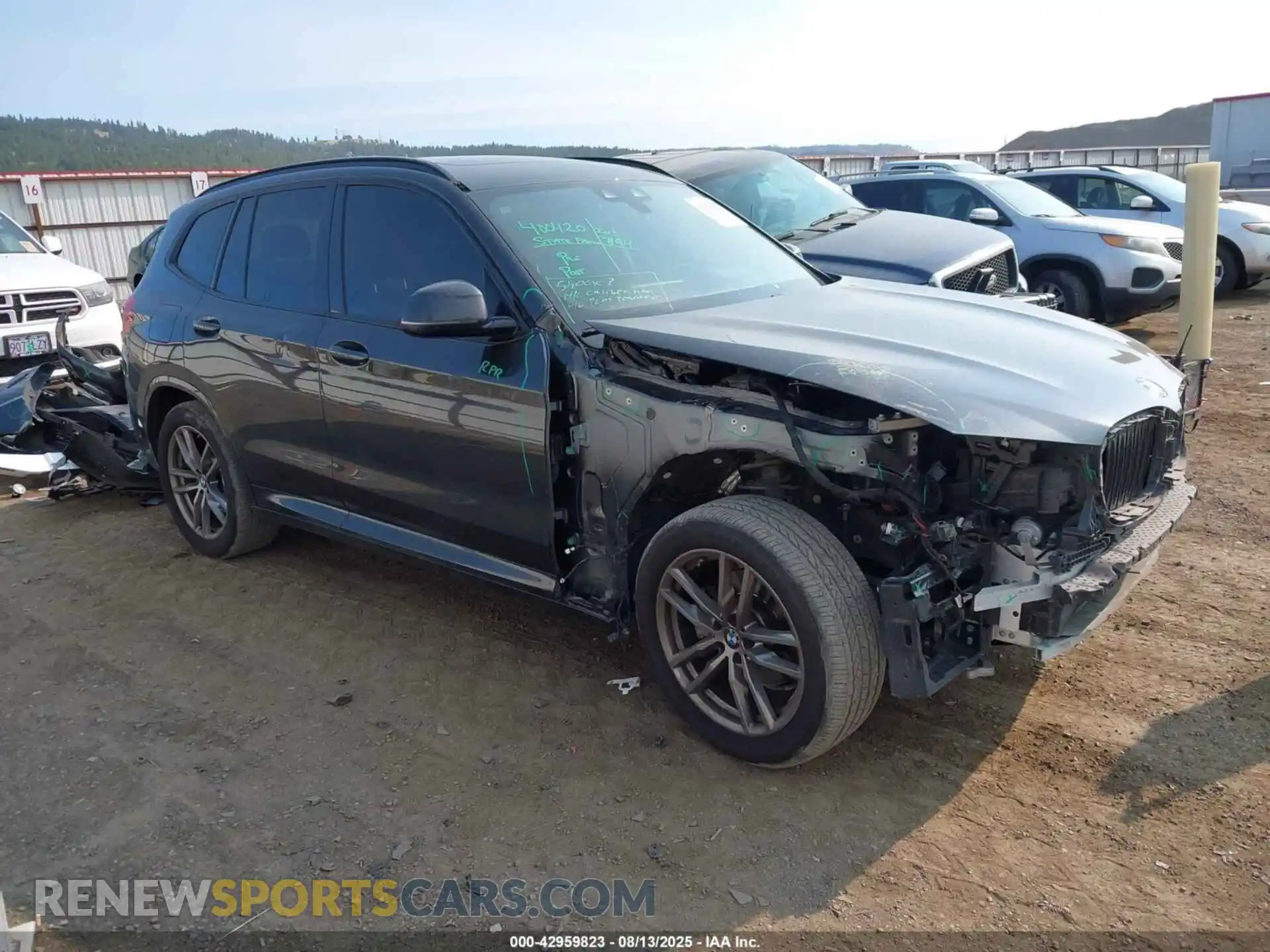 1 Фотография поврежденного автомобиля 5UXTY5C03M9F33204 BMW X3 2021