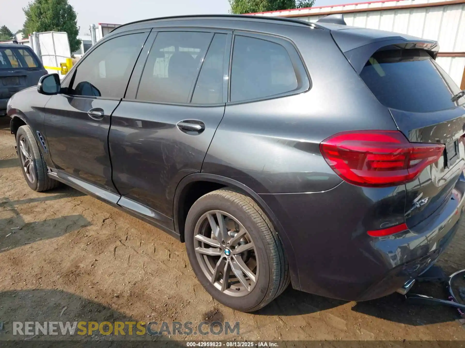 3 Фотография поврежденного автомобиля 5UXTY5C03M9F33204 BMW X3 2021