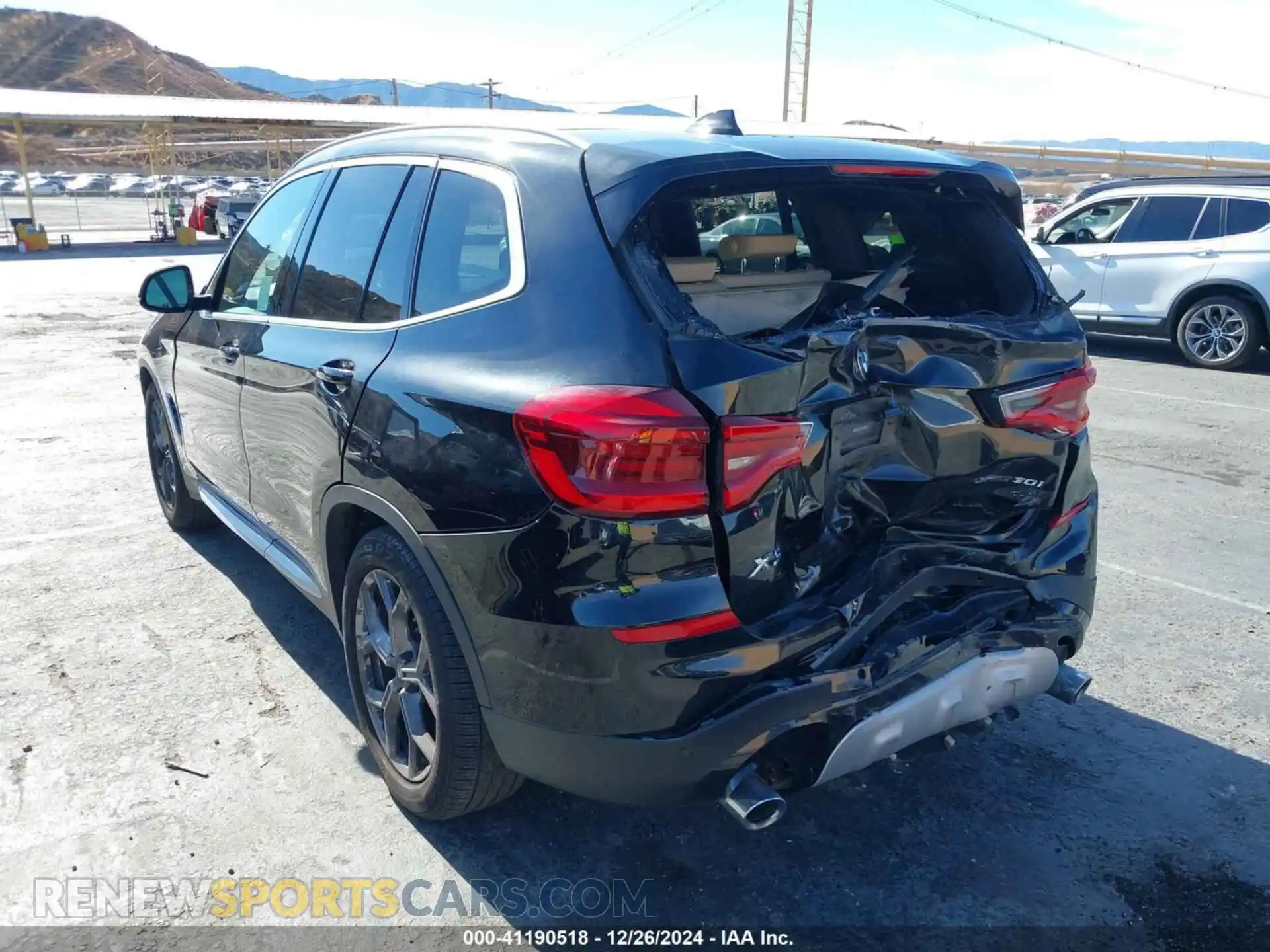 3 Photograph of a damaged car 5UXTY5C03M9G24375 BMW X3 2021