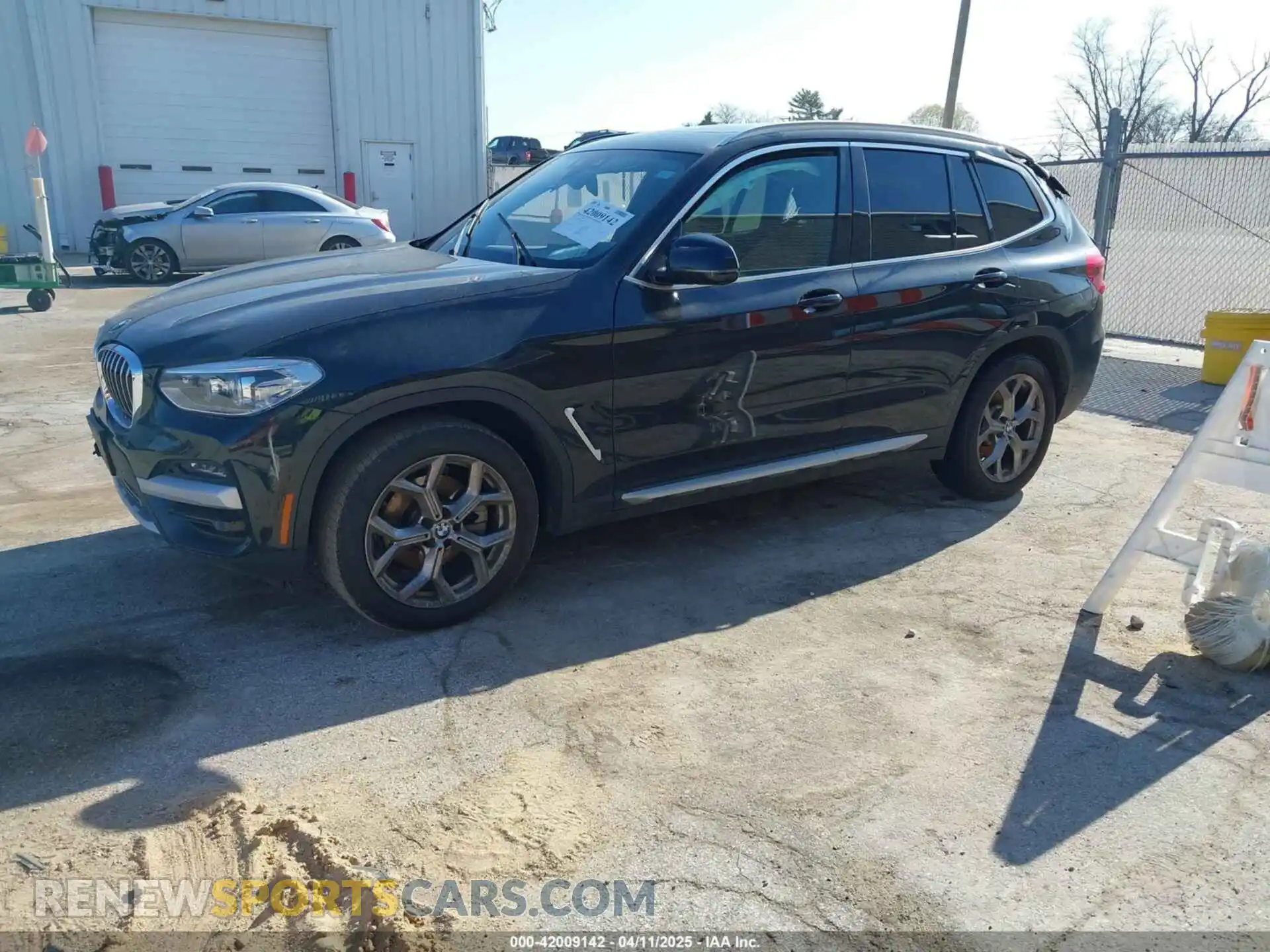 2 Photograph of a damaged car 5UXTY5C03M9G54380 BMW X3 2021