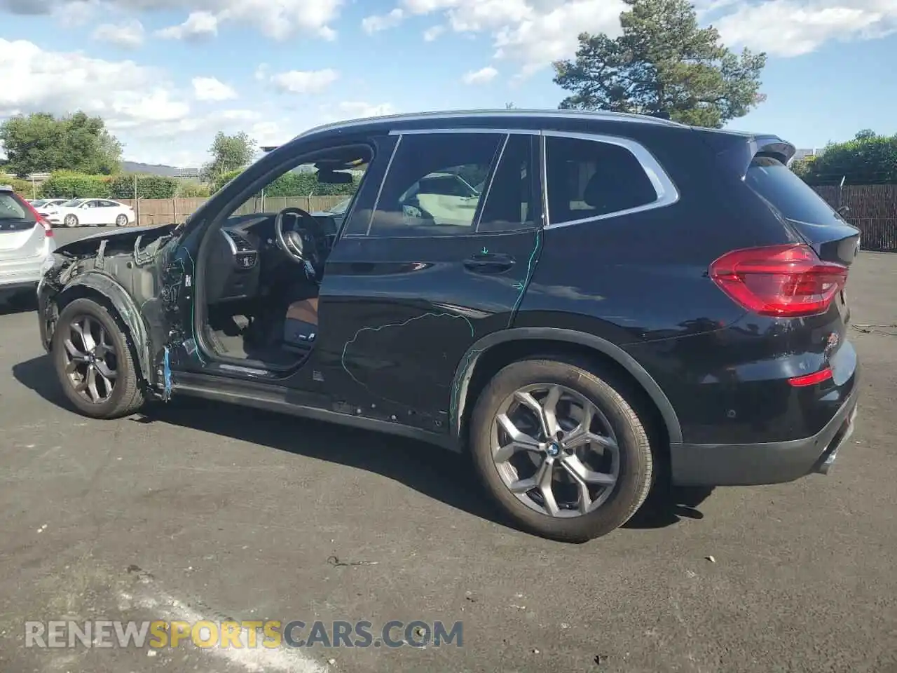 2 Photograph of a damaged car 5UXTY5C03M9G96192 BMW X3 2021