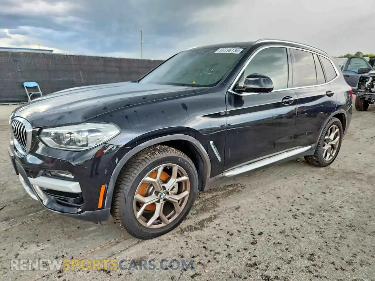 1 Photograph of a damaged car 5UXTY5C04M9E20622 BMW X3 2021