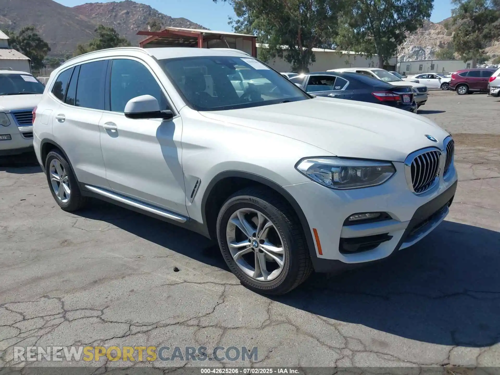 1 Photograph of a damaged car 5UXTY5C04M9G18634 BMW X3 2021