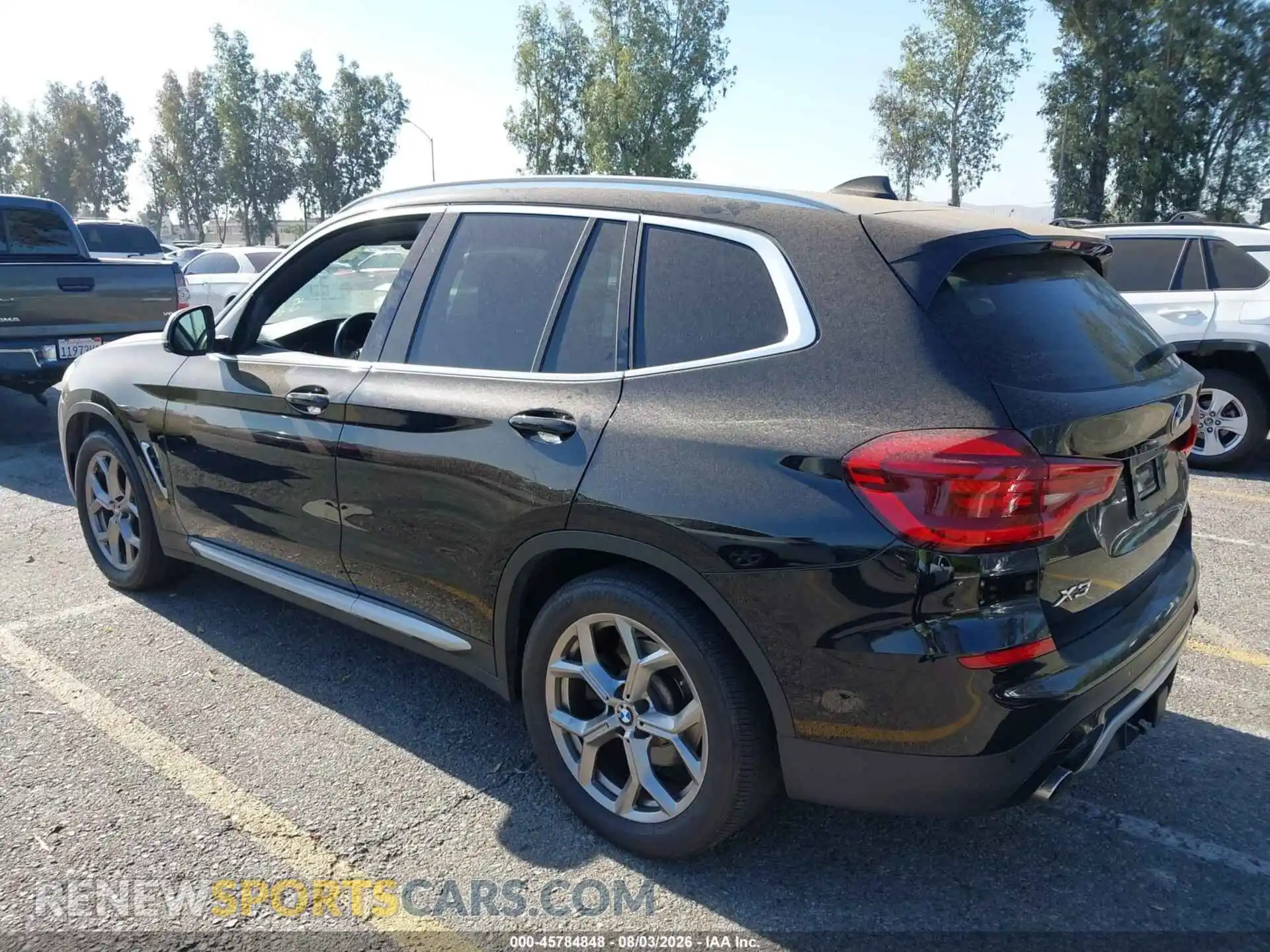 3 Photograph of a damaged car 5UXTY5C05M9E16207 BMW X3 2021
