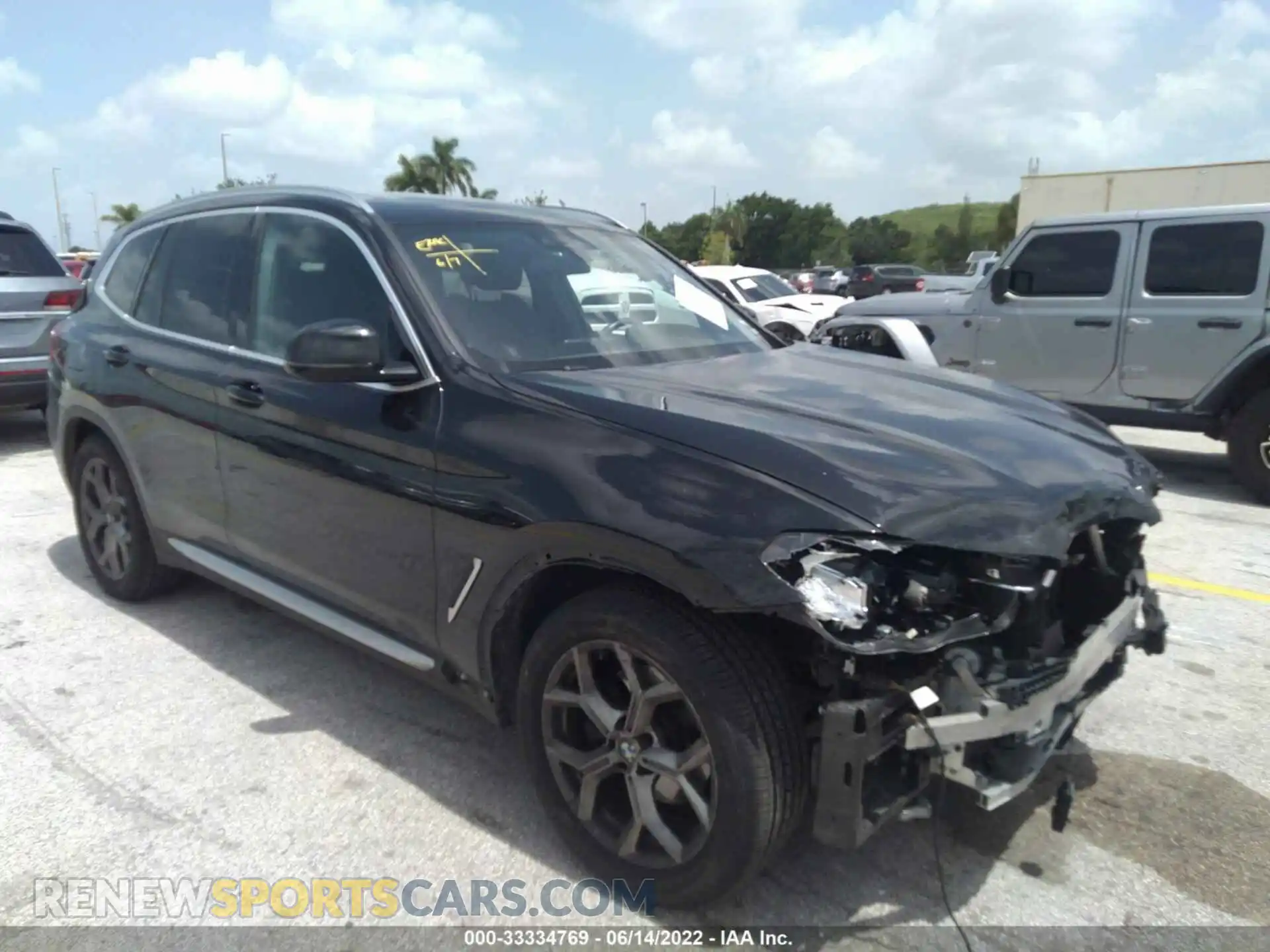 1 Photograph of a damaged car 5UXTY5C05M9E37087 BMW X3 2021