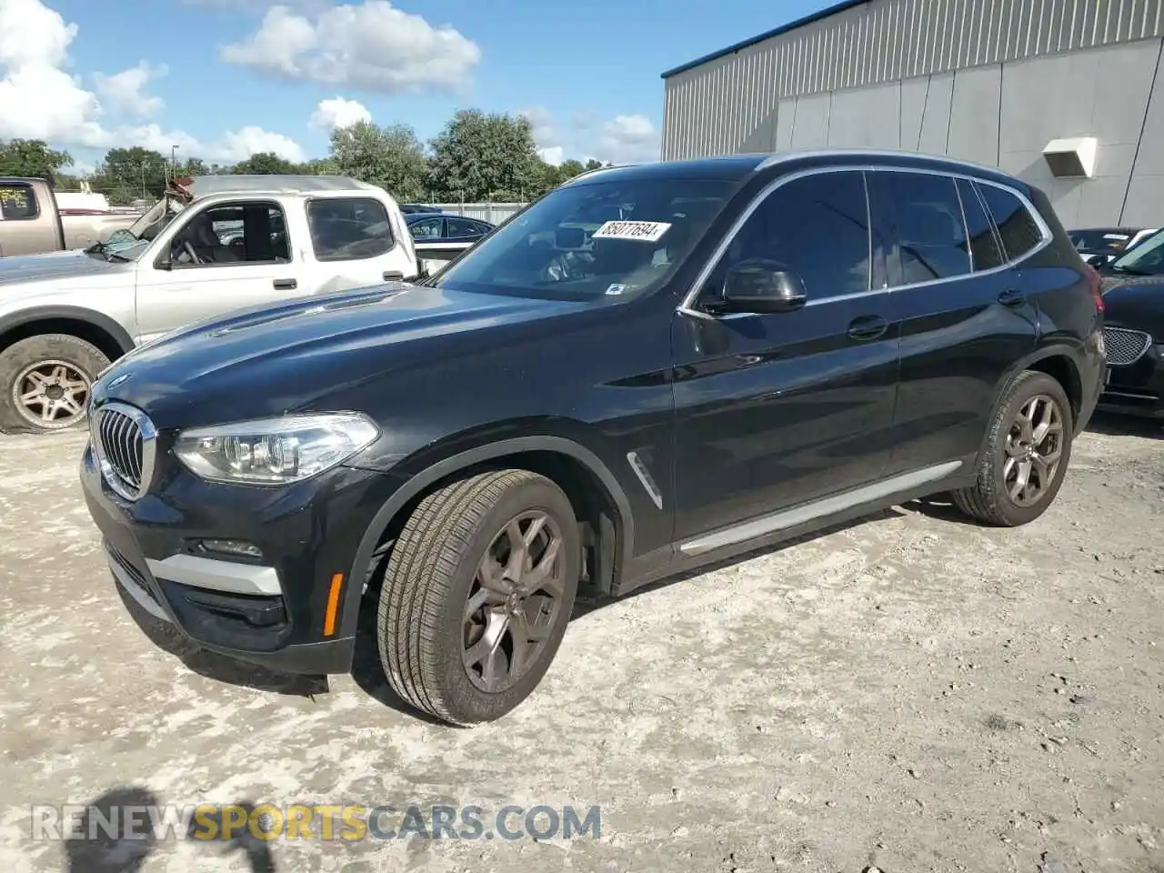 1 Photograph of a damaged car 5UXTY5C05M9G20991 BMW X3 2021