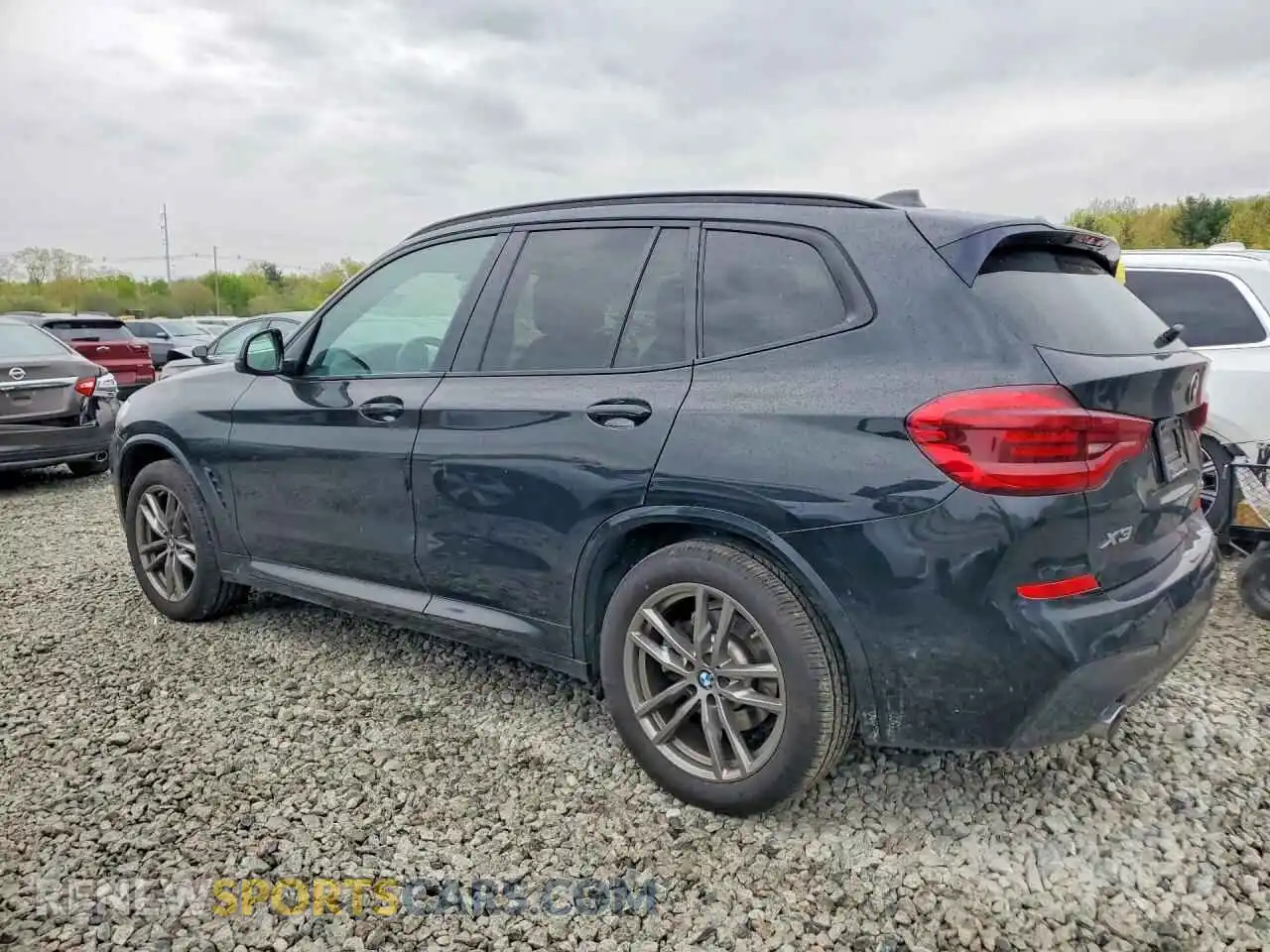 2 Фотография поврежденного автомобиля 5UXTY5C06M9F37408 BMW X3 2021