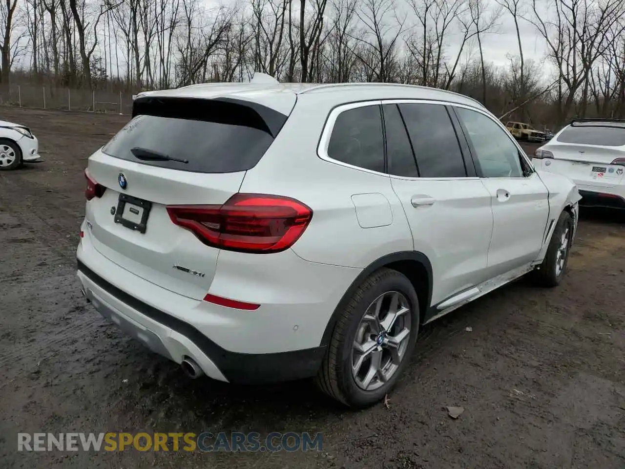 3 Photograph of a damaged car 5UXTY5C06M9H19058 BMW X3 2021