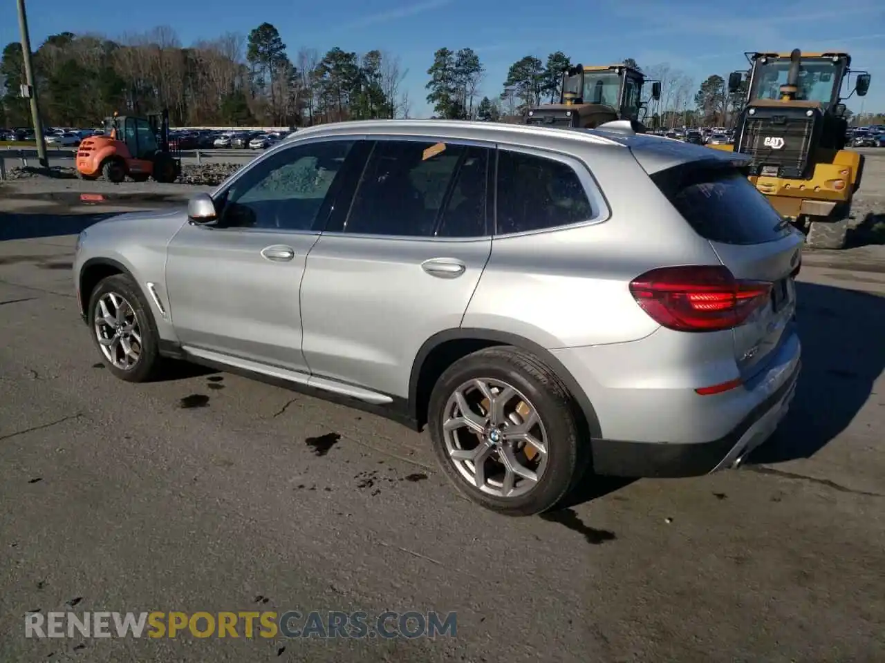 2 Photograph of a damaged car 5UXTY5C06M9H92303 BMW X3 2021