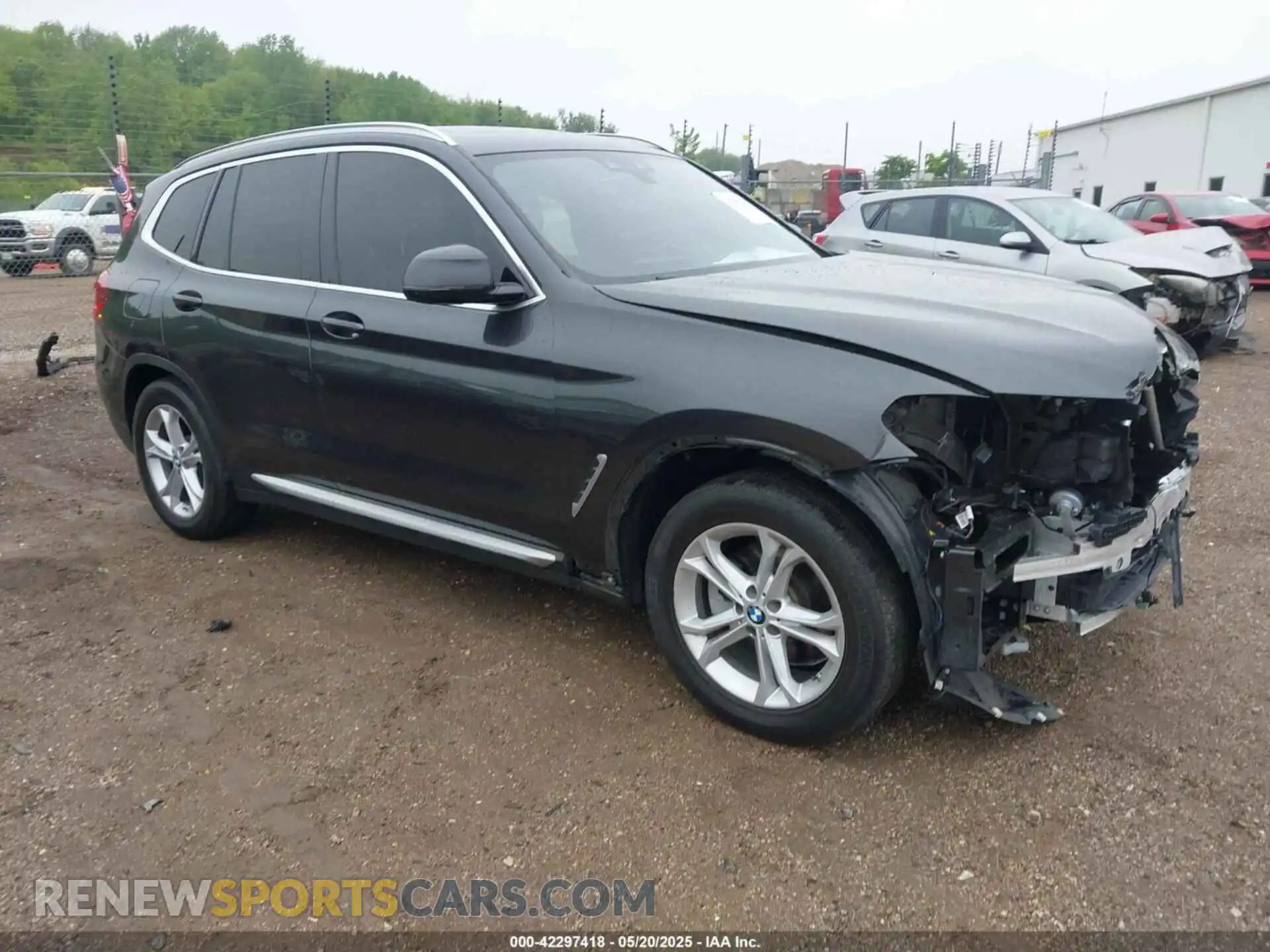 1 Photograph of a damaged car 5UXTY5C07M9D96607 BMW X3 2021