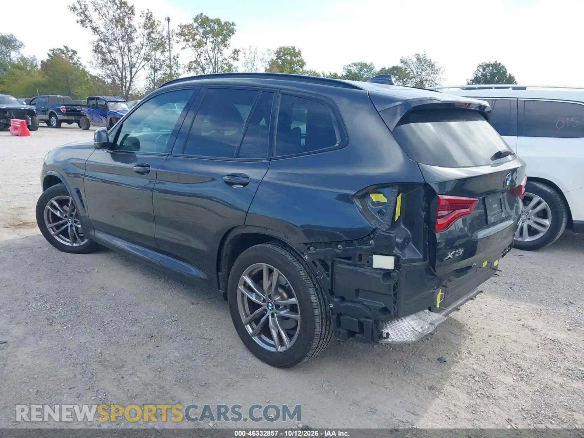 3 Photograph of a damaged car 5UXTY5C07M9E01840 BMW X3 2021