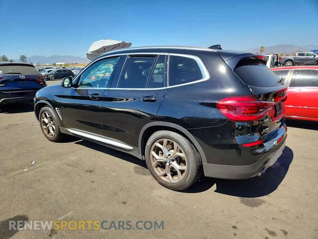 2 Фотография поврежденного автомобиля 5UXTY5C07M9E14667 BMW X3 2021
