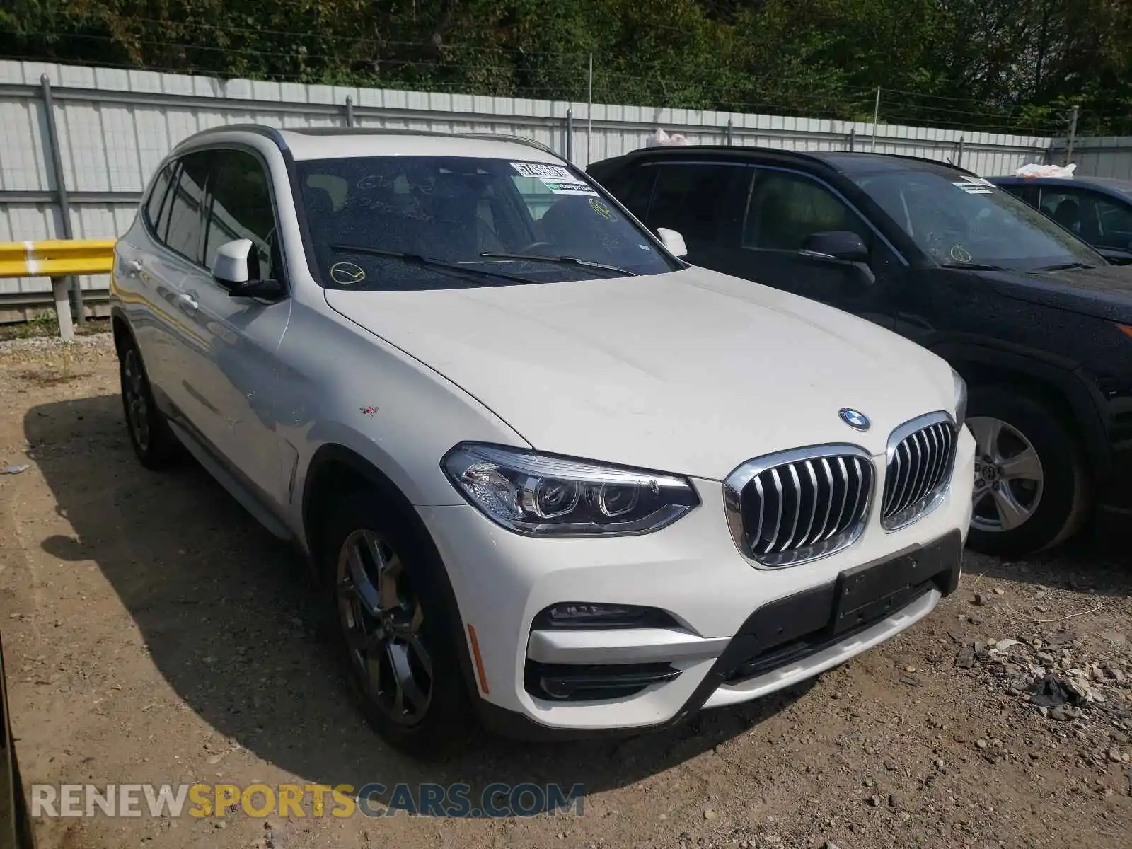 1 Photograph of a damaged car 5UXTY5C07M9E37088 BMW X3 2021