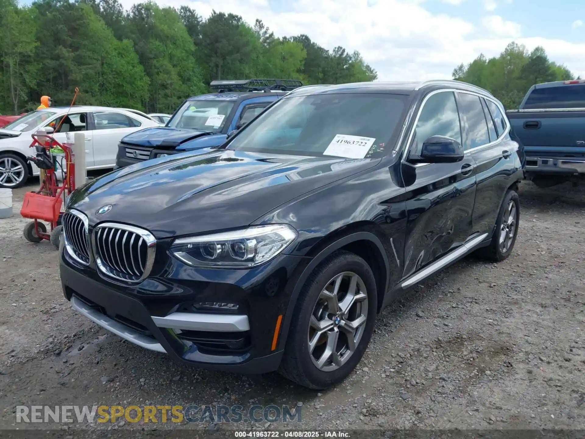 2 Photograph of a damaged car 5UXTY5C07M9E46227 BMW X3 2021