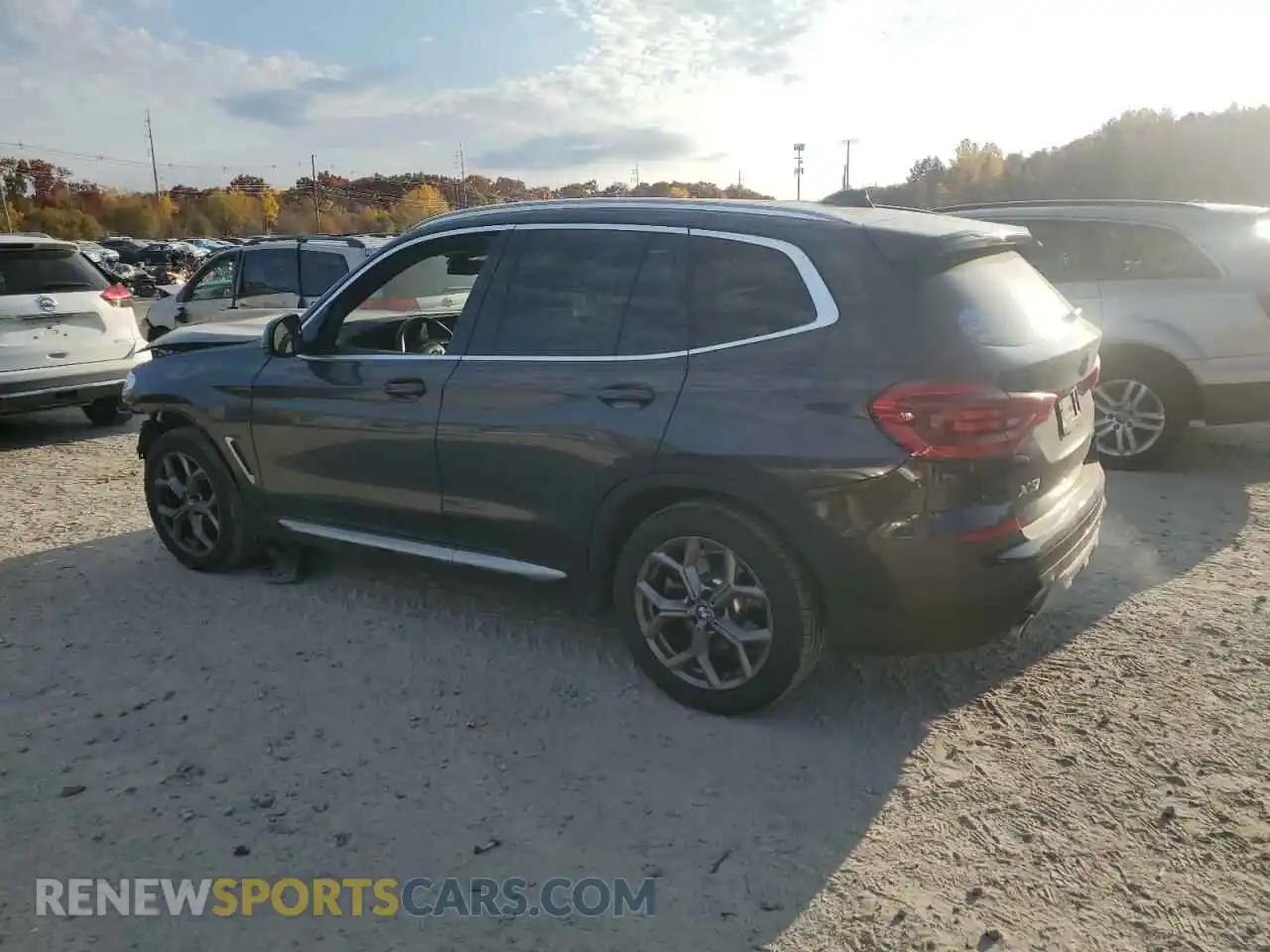 2 Photograph of a damaged car 5UXTY5C07M9E96593 BMW X3 2021