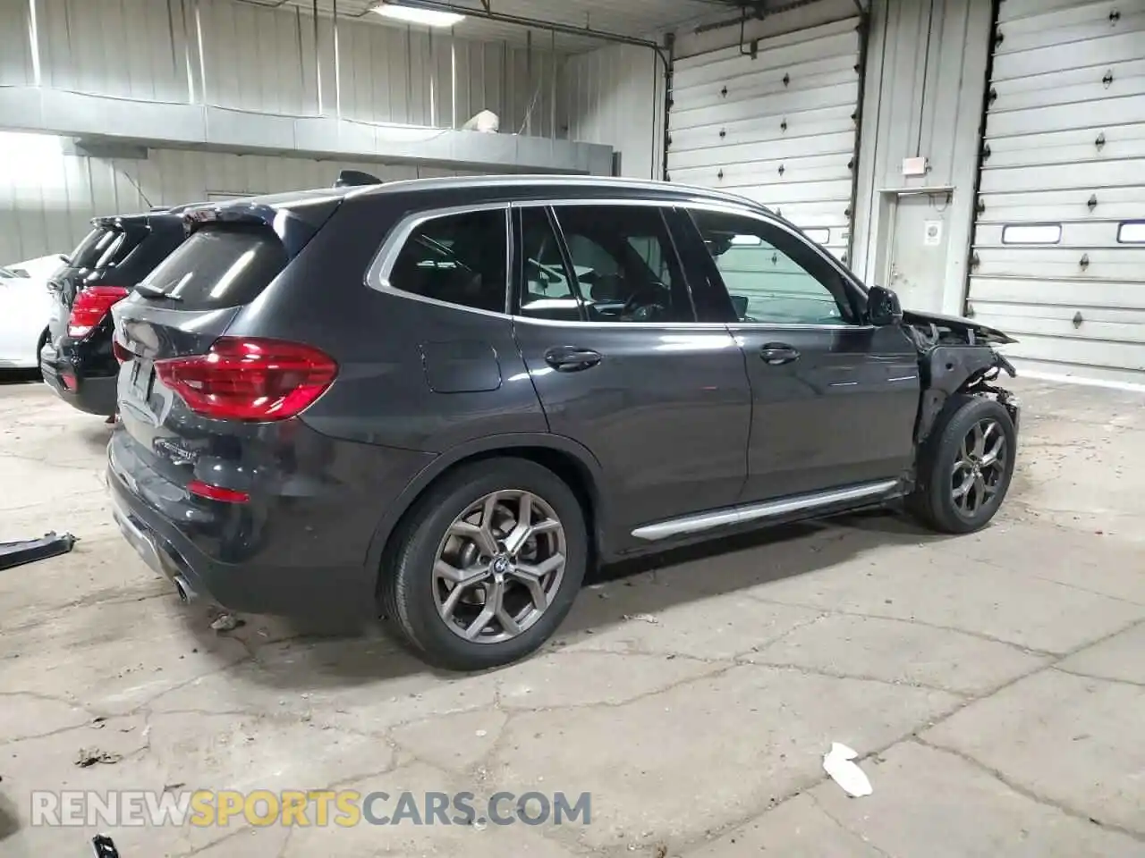 3 Photograph of a damaged car 5UXTY5C07M9F86374 BMW X3 2021