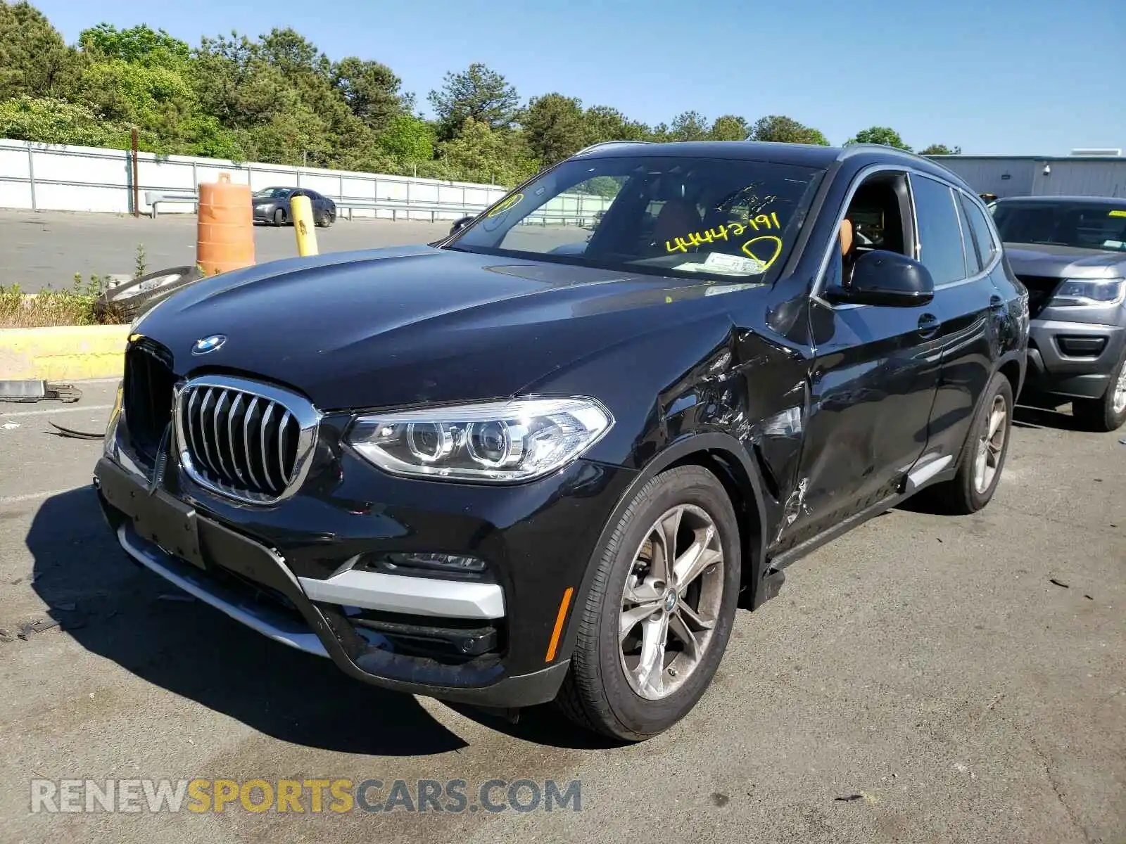 2 Photograph of a damaged car 5UXTY5C07M9G53460 BMW X3 2021